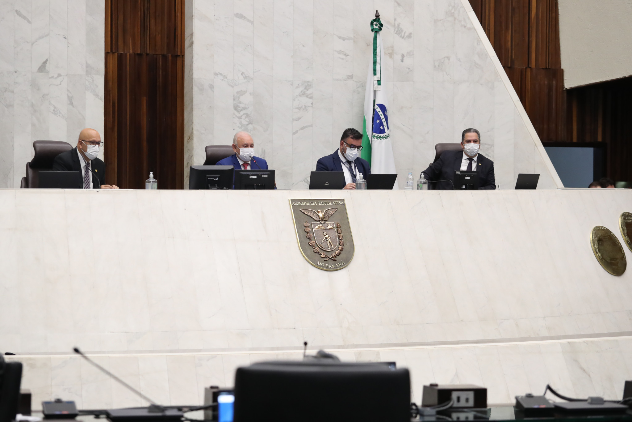 Reajuste para os servidores estaduais segue para sanção do Poder Executivo