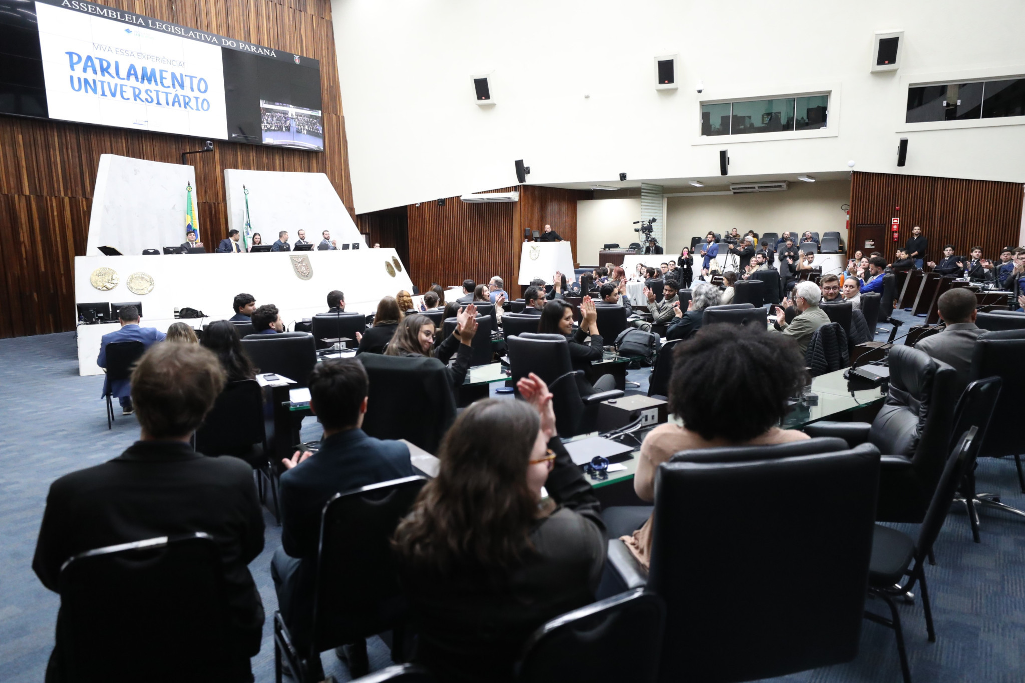 Comunicação PU 2025: 6ª edição do Parlamento Universitário supera expectativas dos organizadores