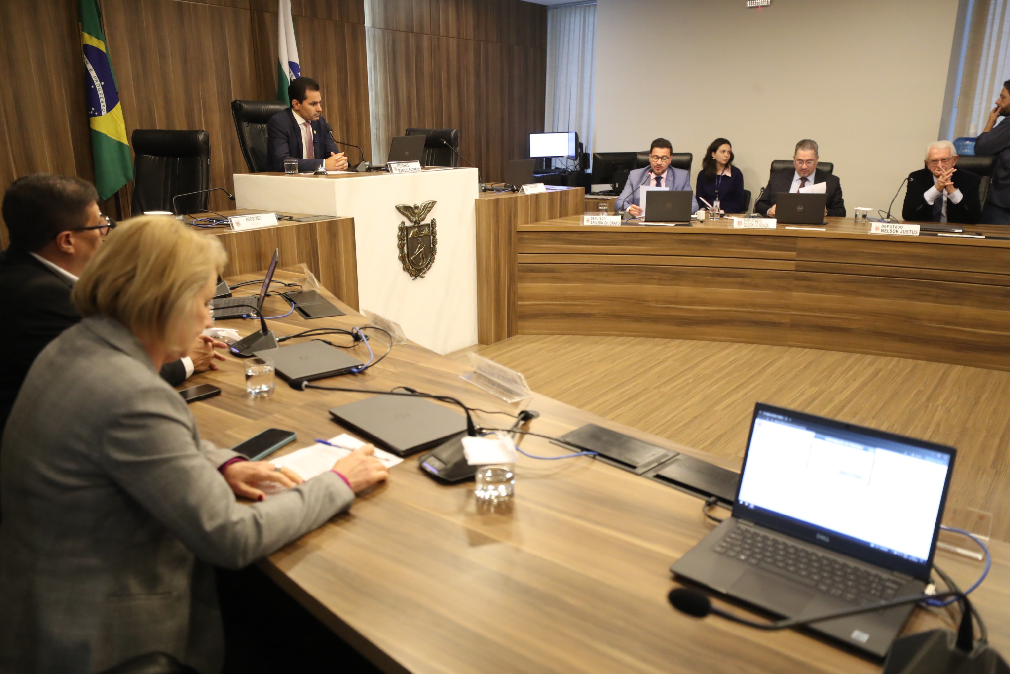 Comissão de Finanças e Tributação aprova projeto de lei que cria o Programa Regulariza Paraná