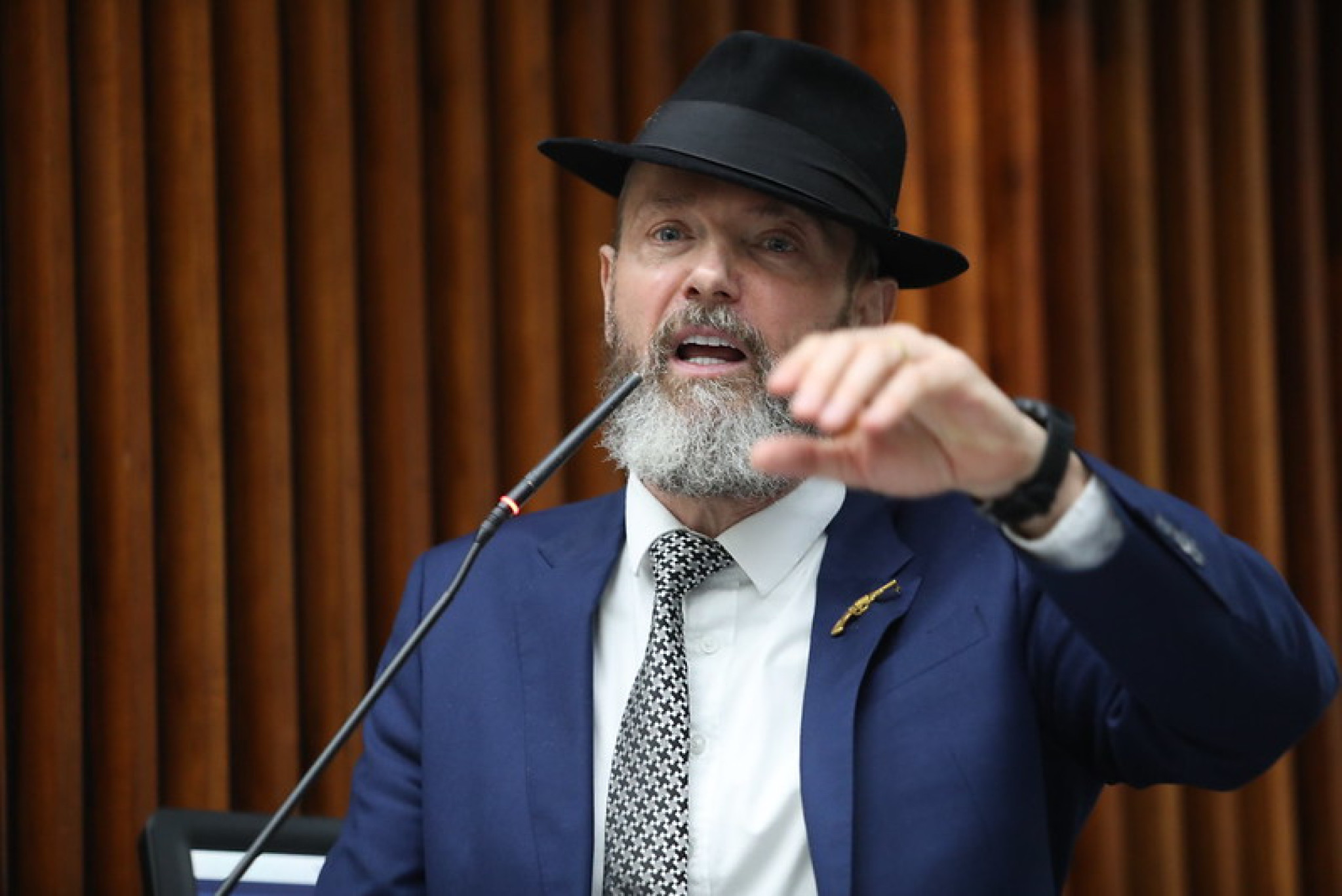 Deputado Tito Barichello (União) pede exame toxicológico para ingresso e permanência nas forças do Paraná