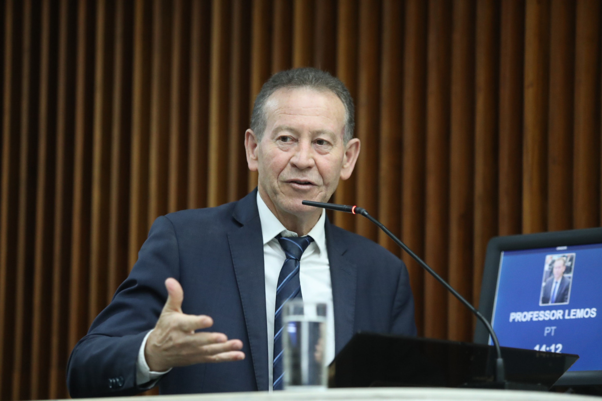 Deputado Professor Lemos (PT) cobra solução urgente para falhas no fornecimento de água e energia no Paraná