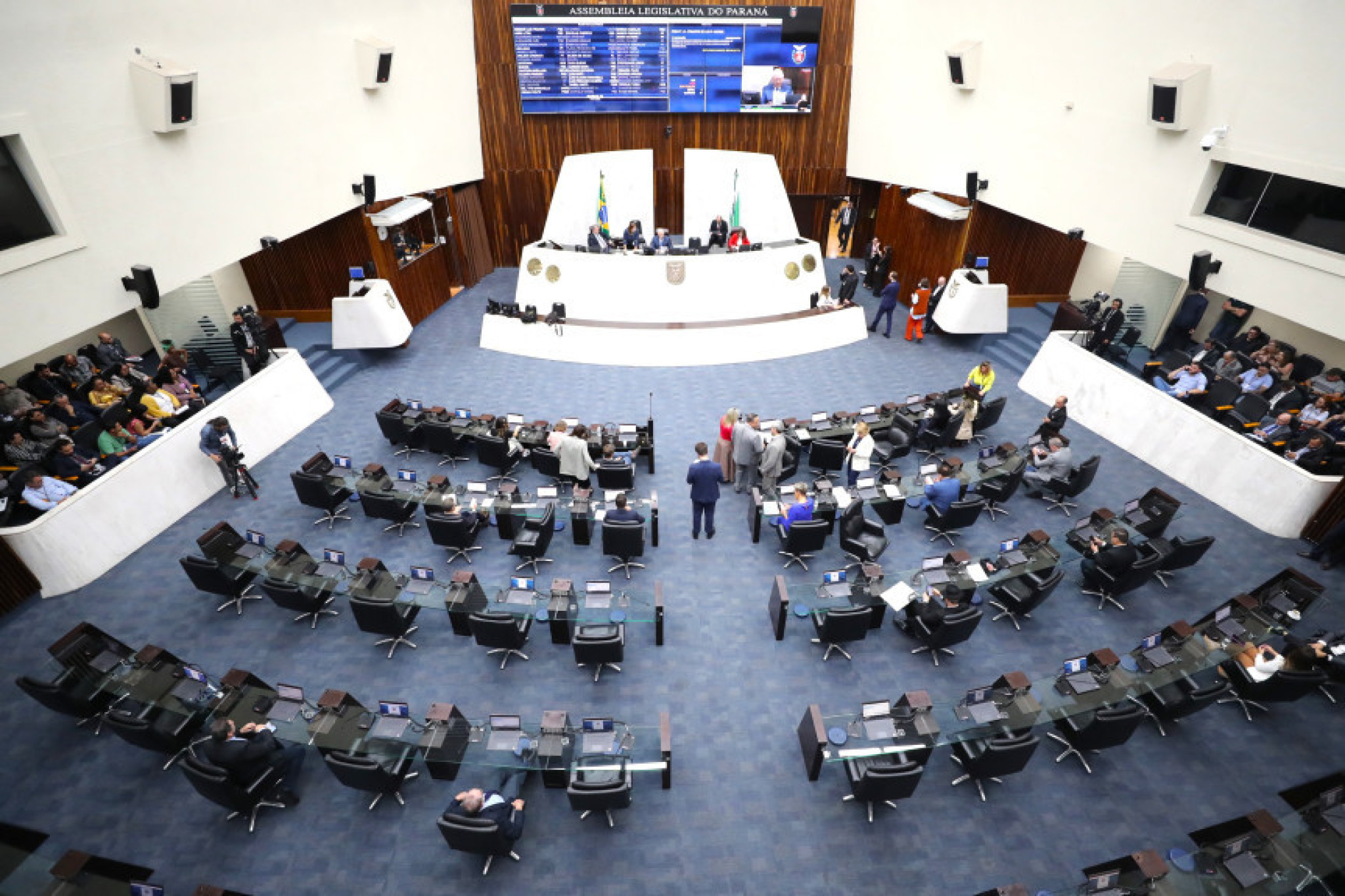 Mais célere nas tramitações e com mais espaço para debates, Assembleia inicia 2025 sob novo regimento