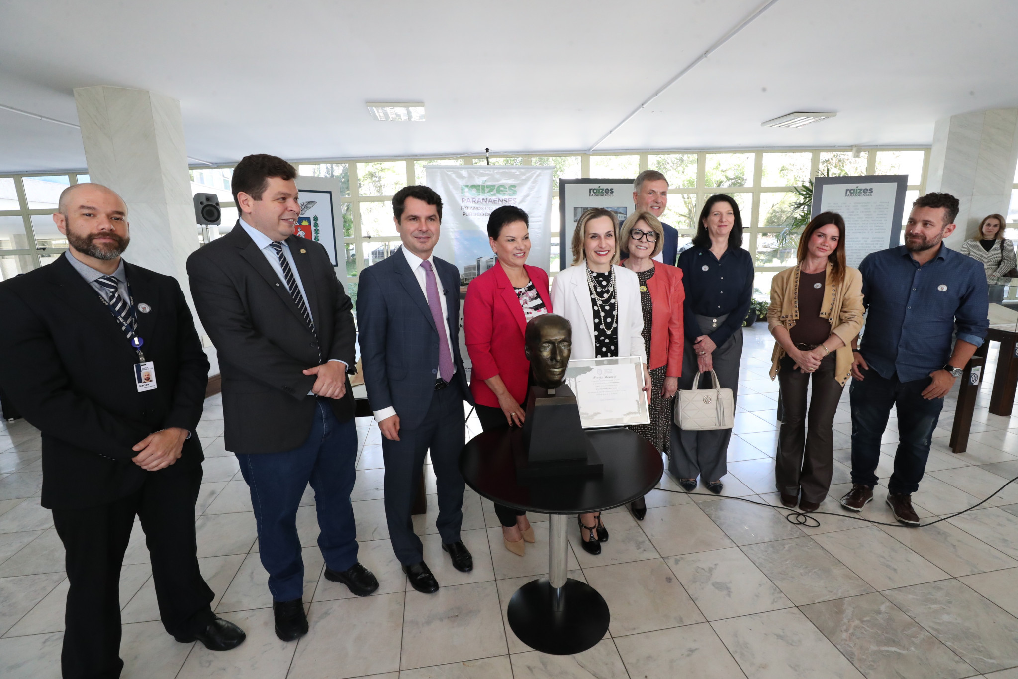 Exposição no Espaço Cultural resgata trajetória da Assembleia Legislativa do Paraná