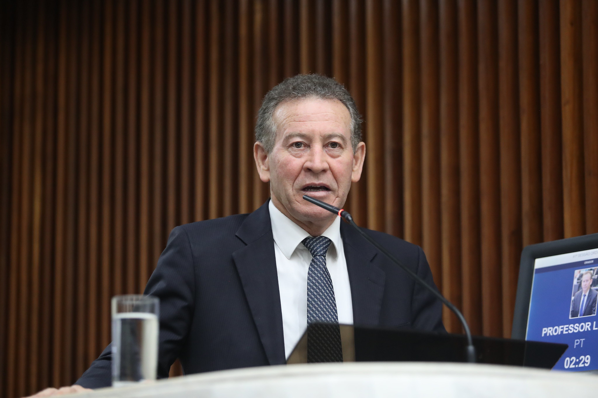 Deputado Professor Lemos (PT) defende permanência do CEEBJA de Laranjeiras do Sul