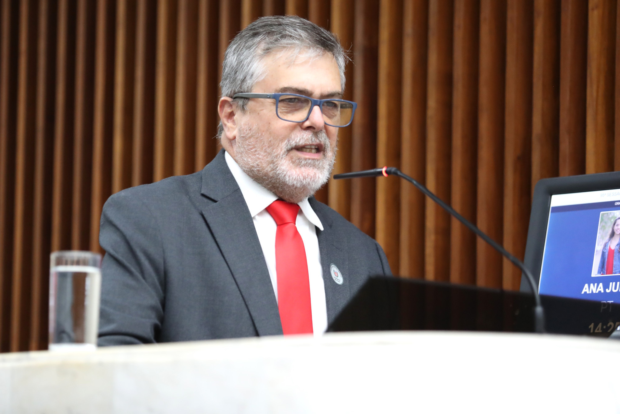 Grande Expediente registra a o centenário da Coluna Prestes com a presença dos filhos de Luiz Carlos Prestes