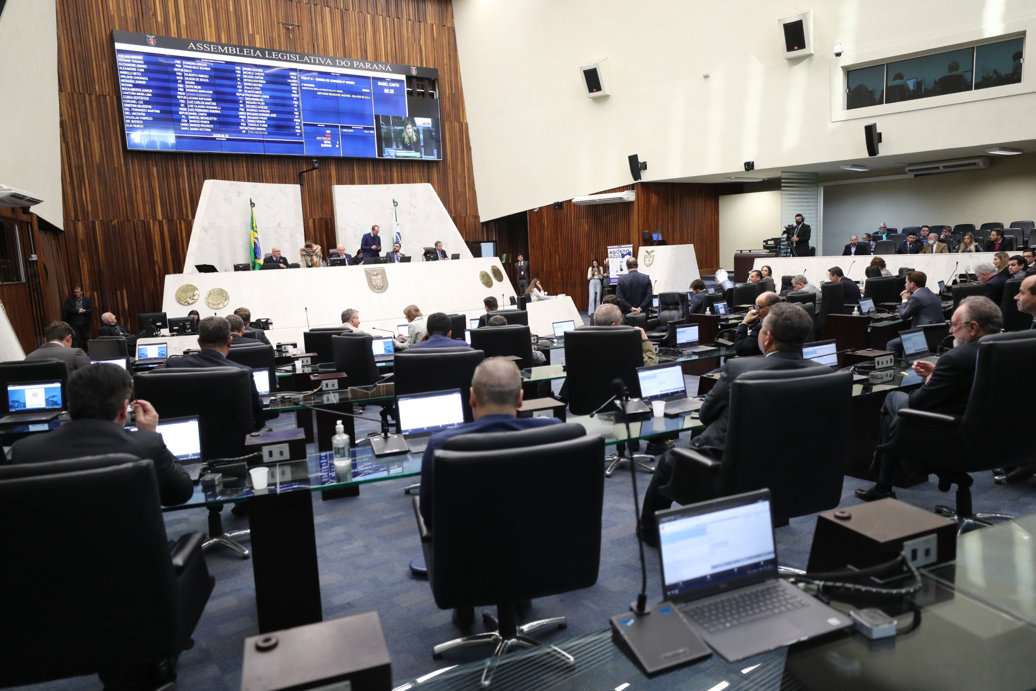 Assembleia aprova criação da Bancada Feminina no Legislativo paranaense