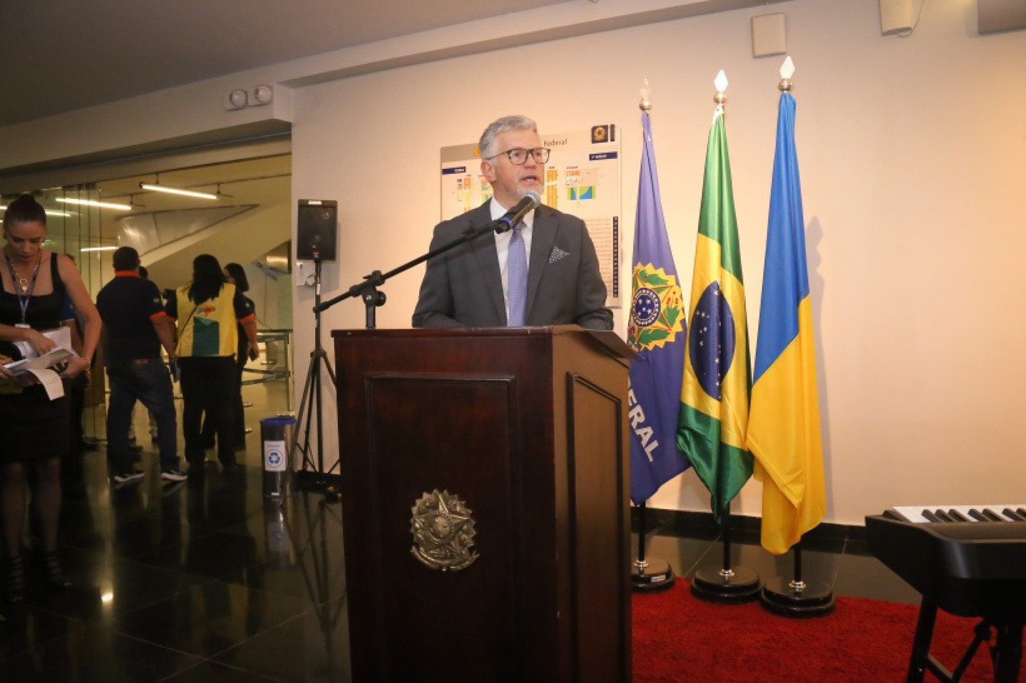 Em 1ª visita ao Paraná, embaixador da Ucrânia será recebido na Assembleia Legislativa nesta terça-feira (19)