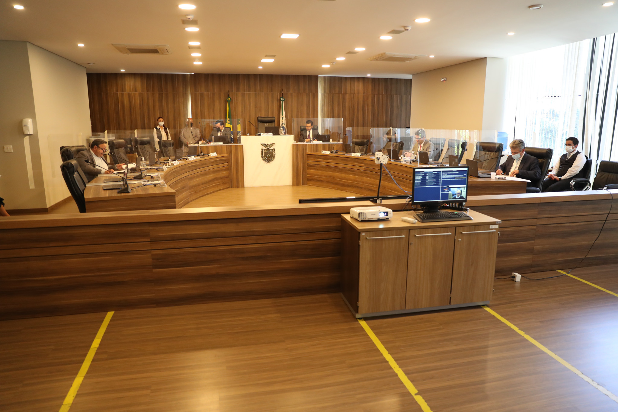 Projeto que permite delegação de rodovias estaduais ao governo federal começa a ser discutido na CCJ