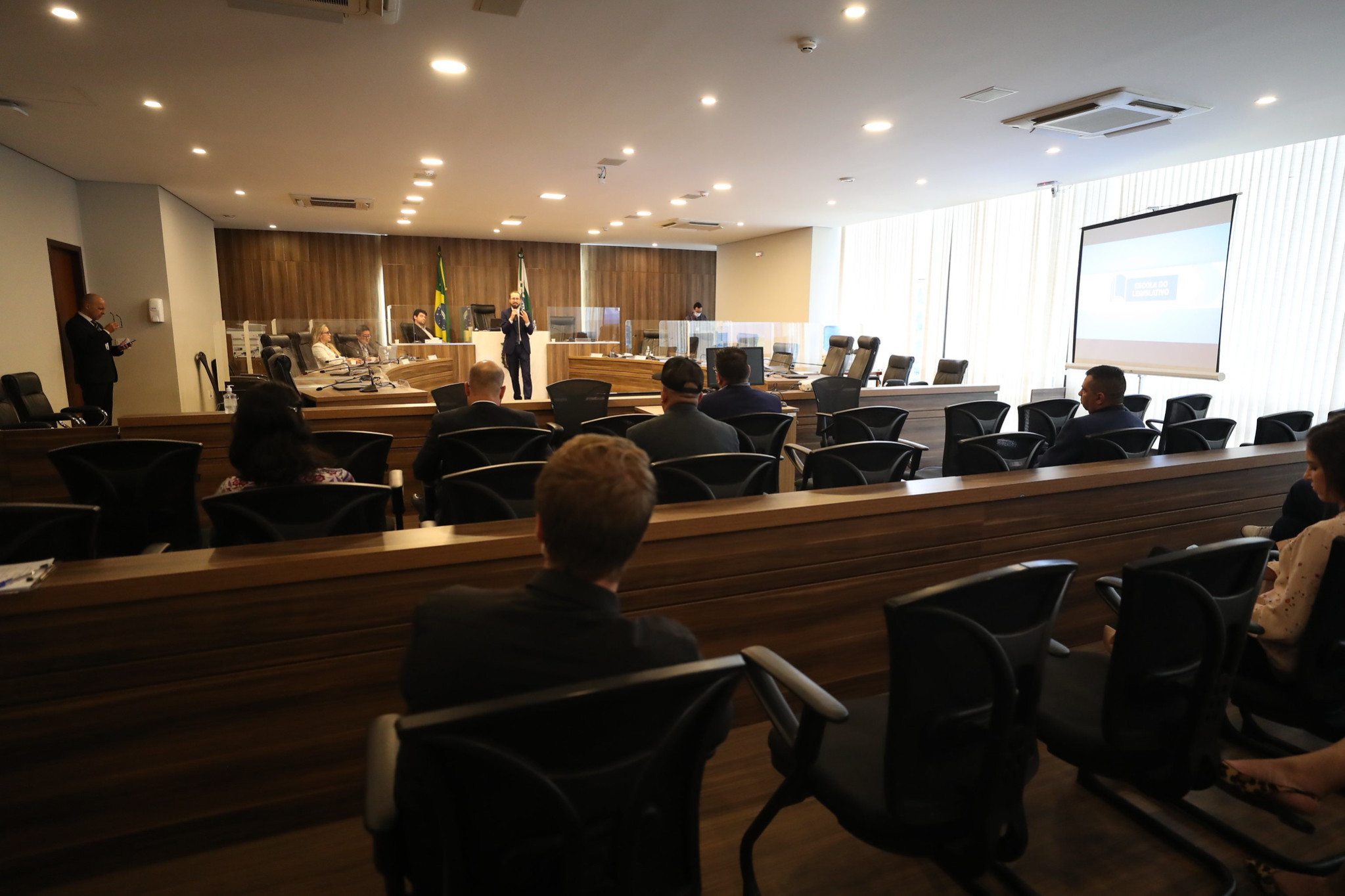Parlamento estadual vira pauta de pesquisas sobre importância da Assembleia Legislativa