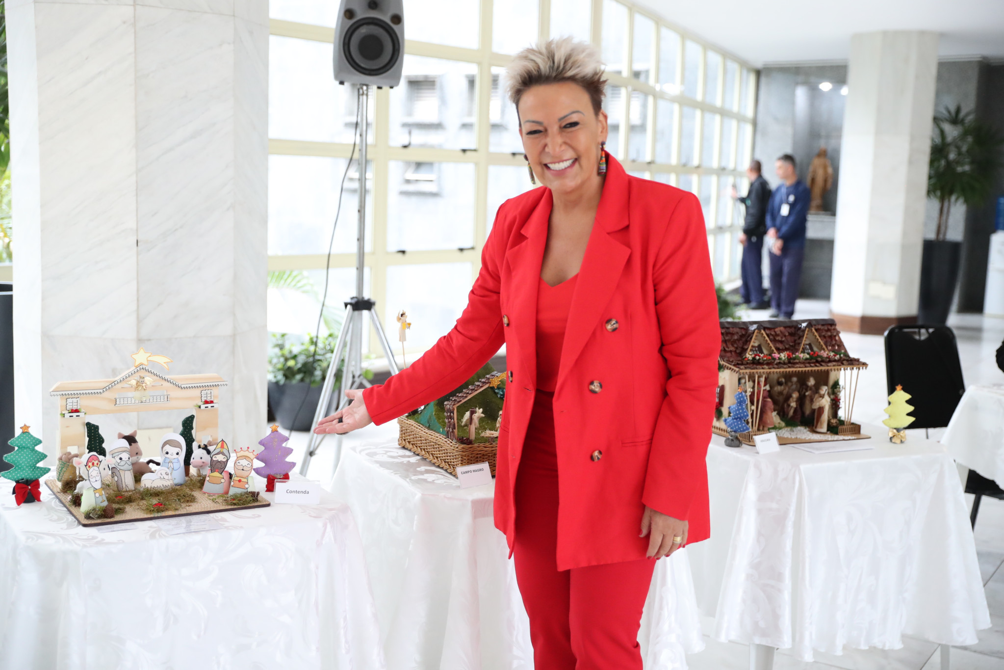 Assembleia Legislativa recebe exposição de presépios natalinos