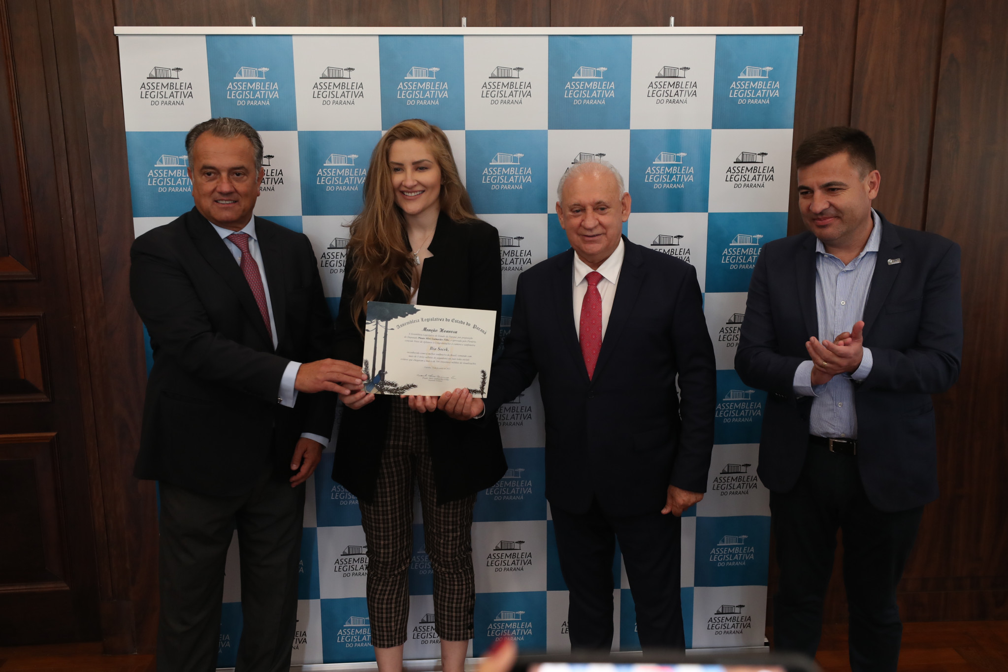Bia Socek é homenageada na Assembleia Legislativa