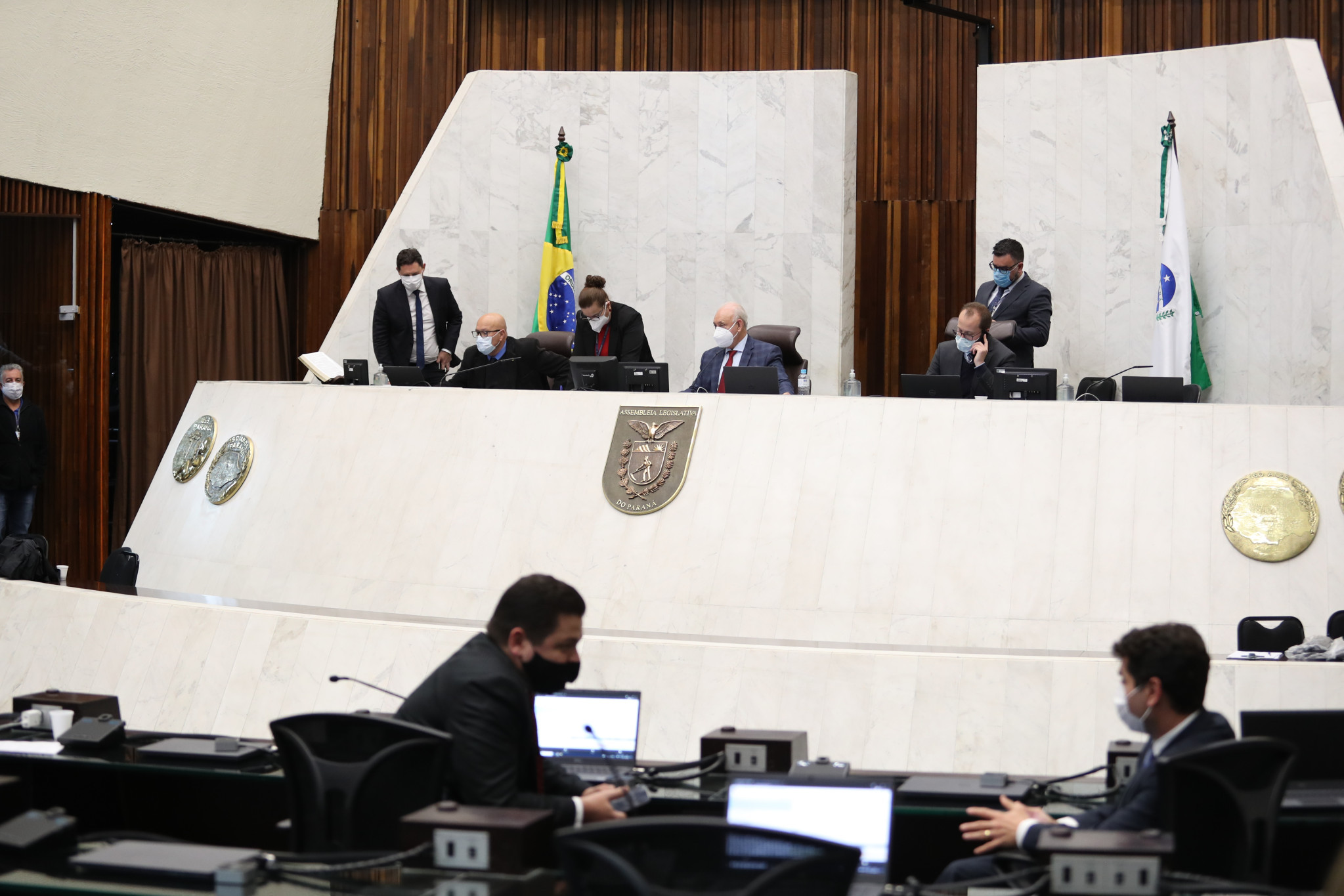 Mais transparência na administração pública. É o que prevê projeto aprovado nesta terça