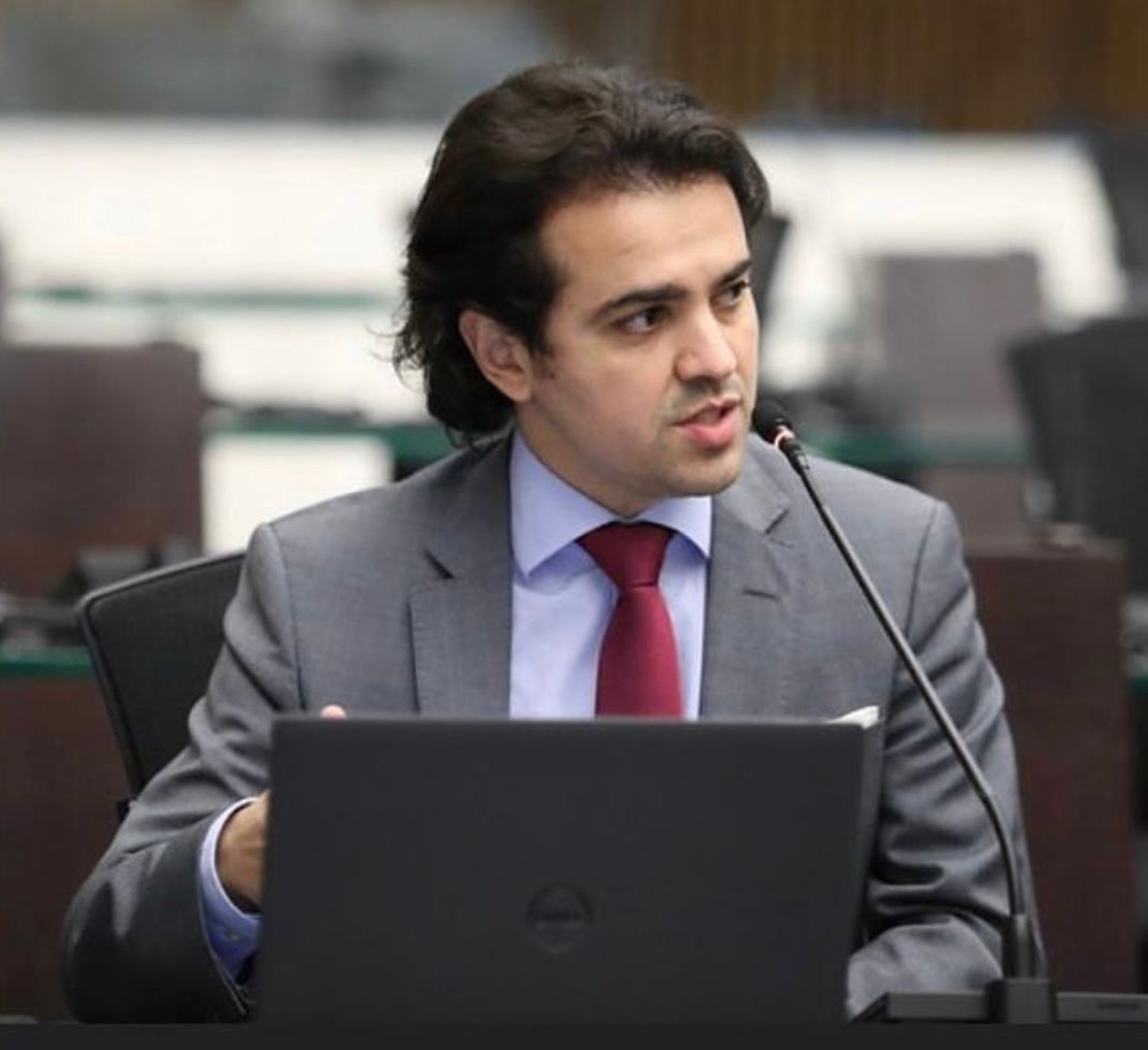 Homem que imobilizou atirador em Cambé deve ser homenageado pelo Poder Legislativo