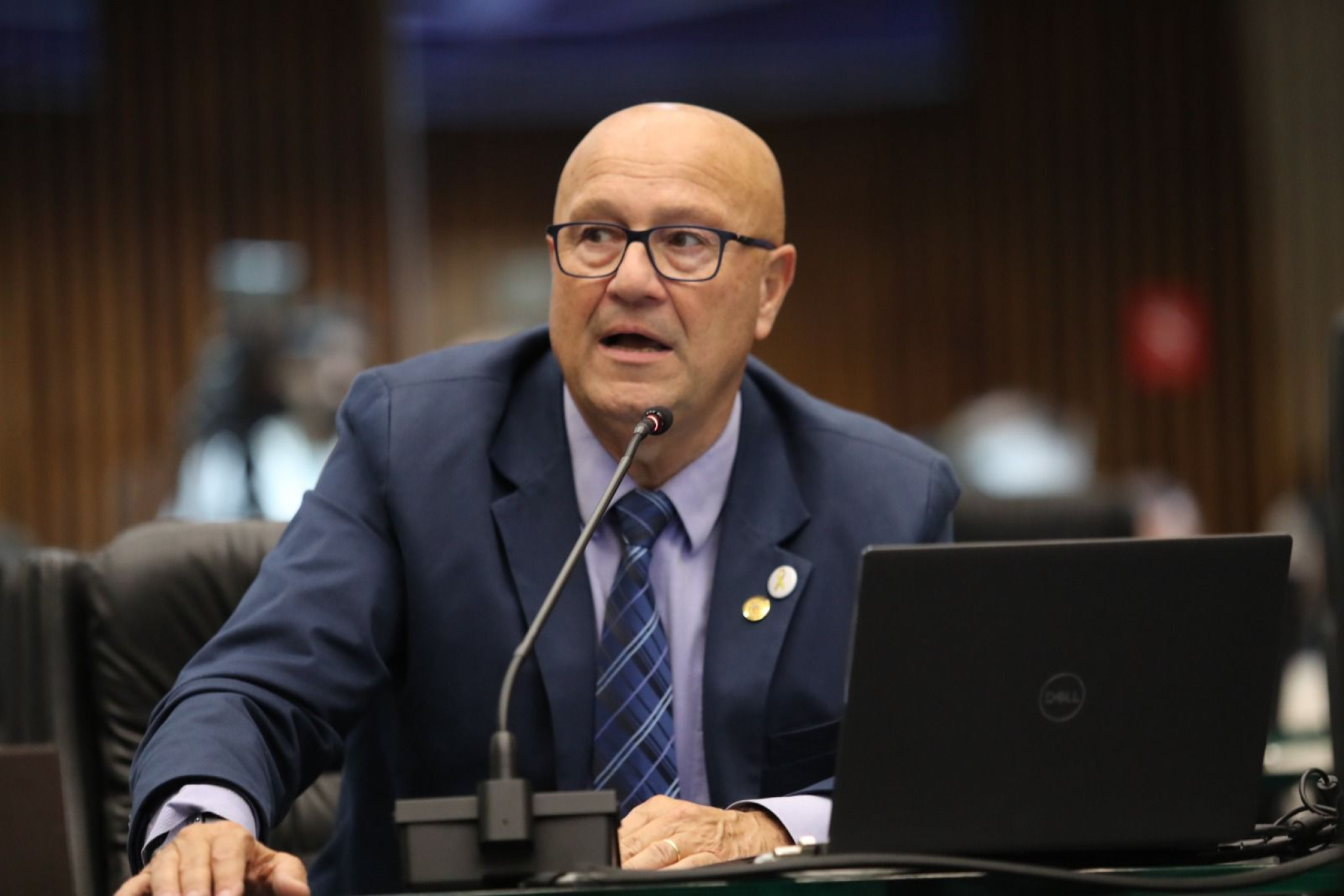 Economia solidária ajuda no combate da desigualdade e pobreza no País, diz deputado Luiz Claudio Romanelli (PSD)