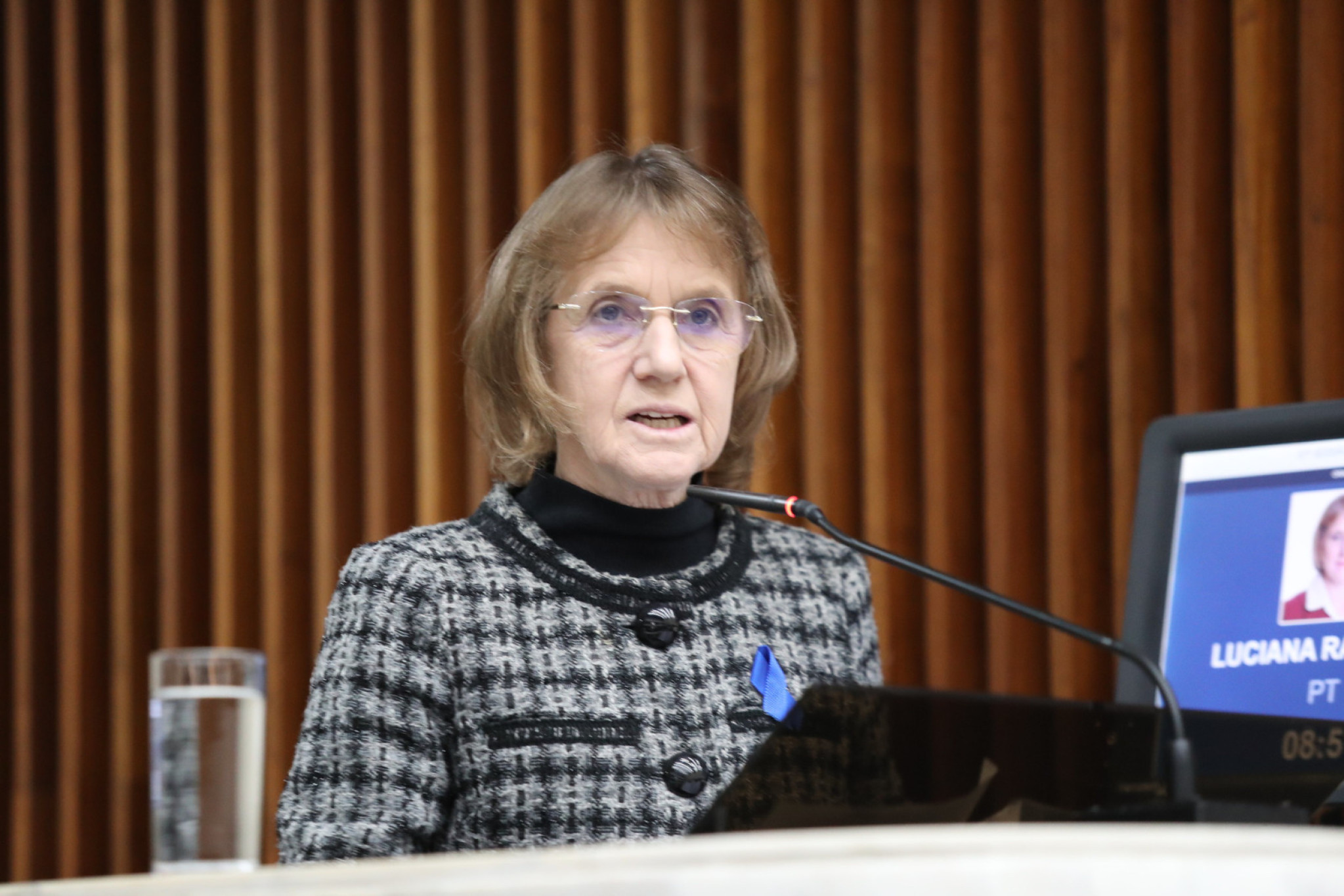 Deputada Luciana Rafagnin (PT) pede inclusão do Paraná no PAA-Leite para apoiar a agricultura familiar