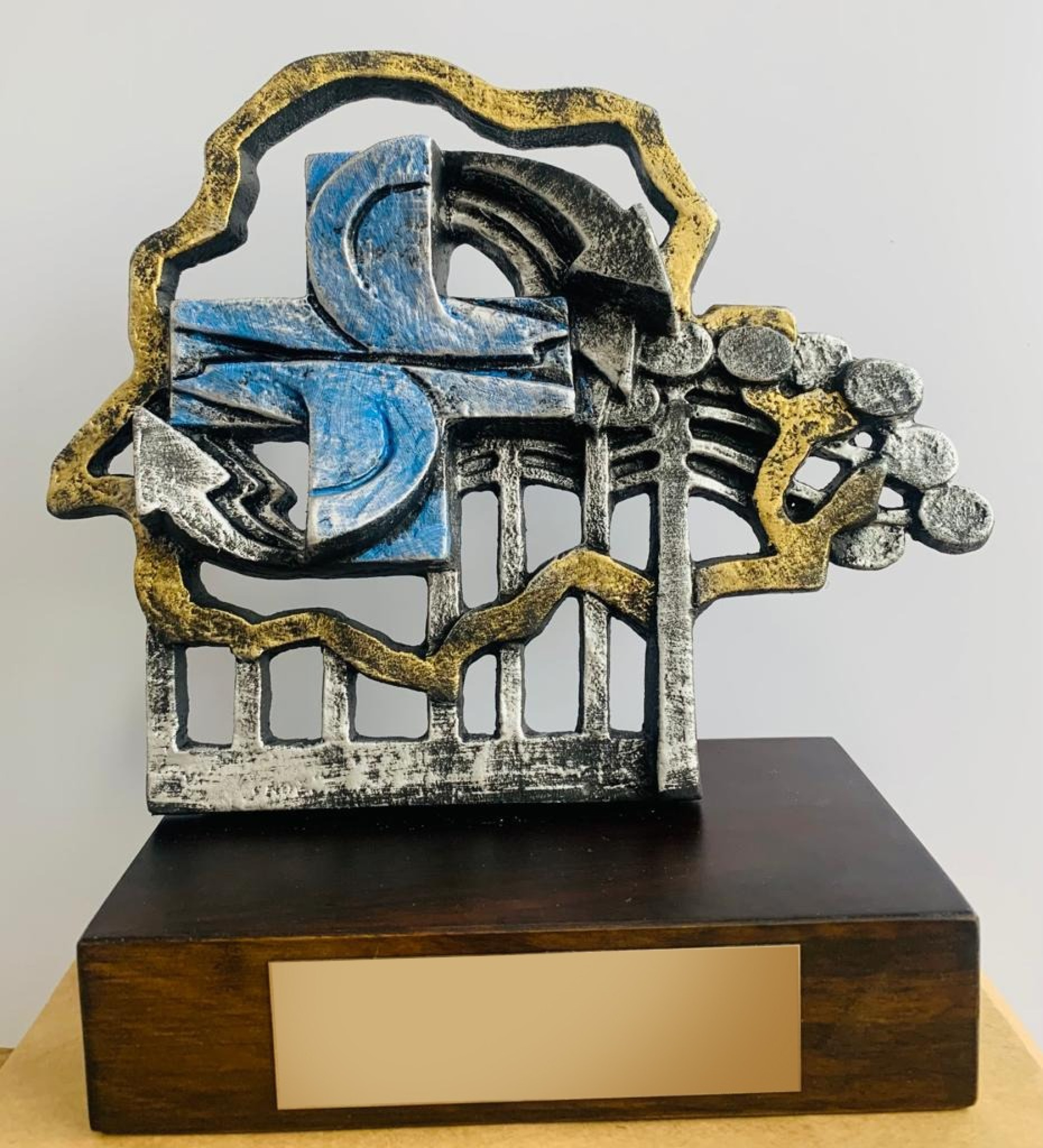 Deputada Márcia Huçulak e o deputado Alexandre Curi promovem sessão solene em homenagem a gestores de saúde