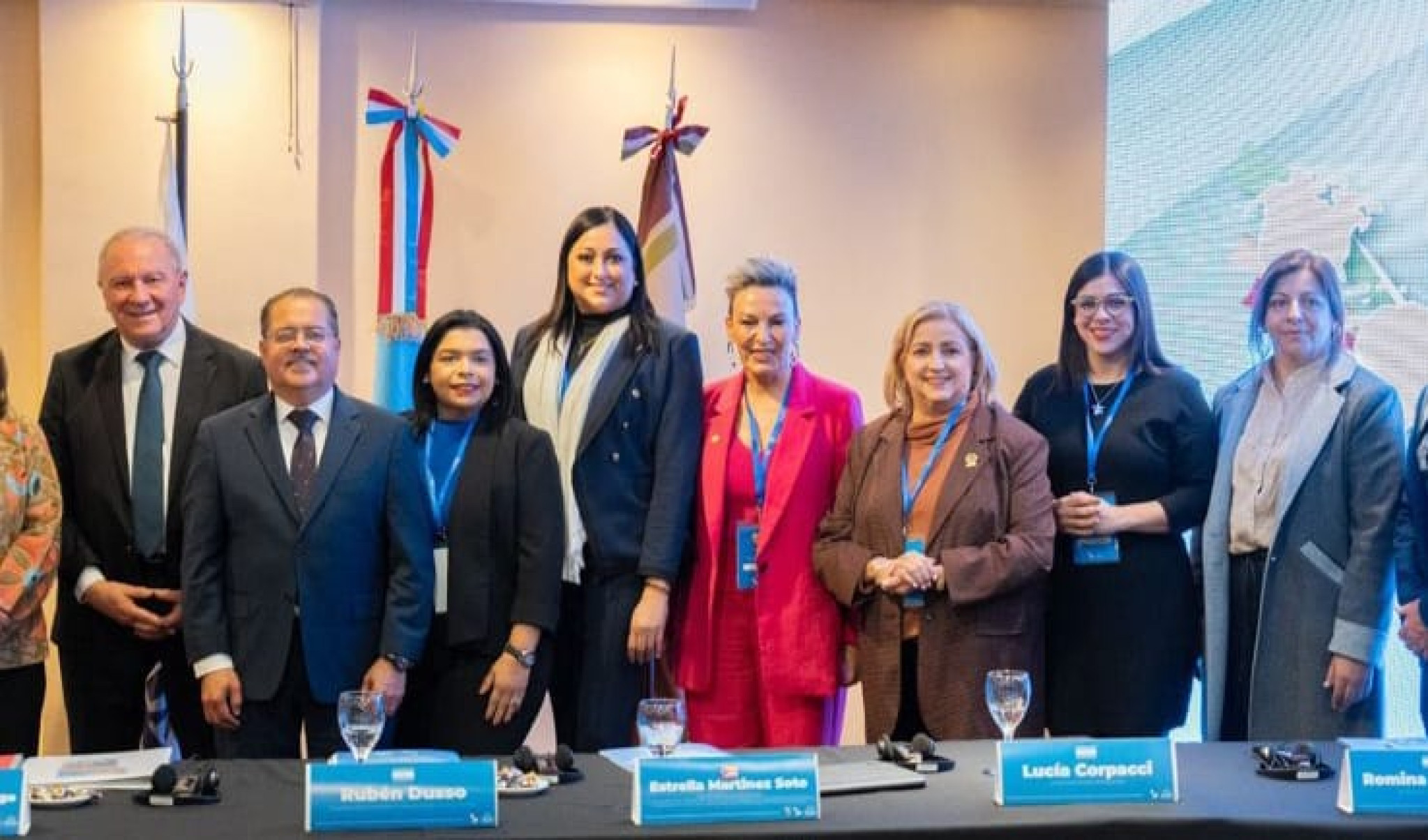 Deputada Cloara Pinheiro (PSD) leva experiência da Procuradoria da Mulher à conferência na Argentina