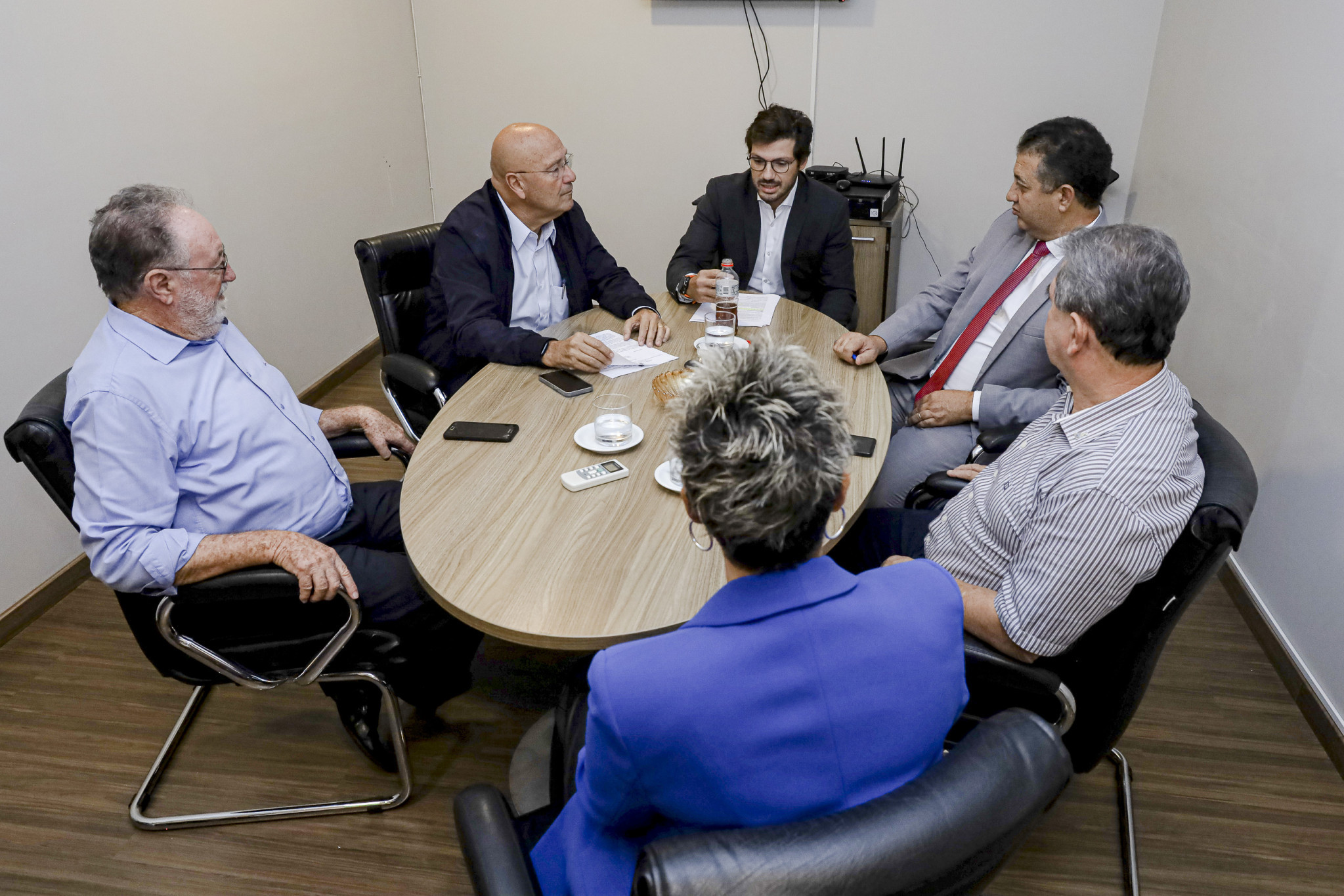 Seis deputados do Norte pedem a governador para instalar sede do Executivo na ExpoLondrina