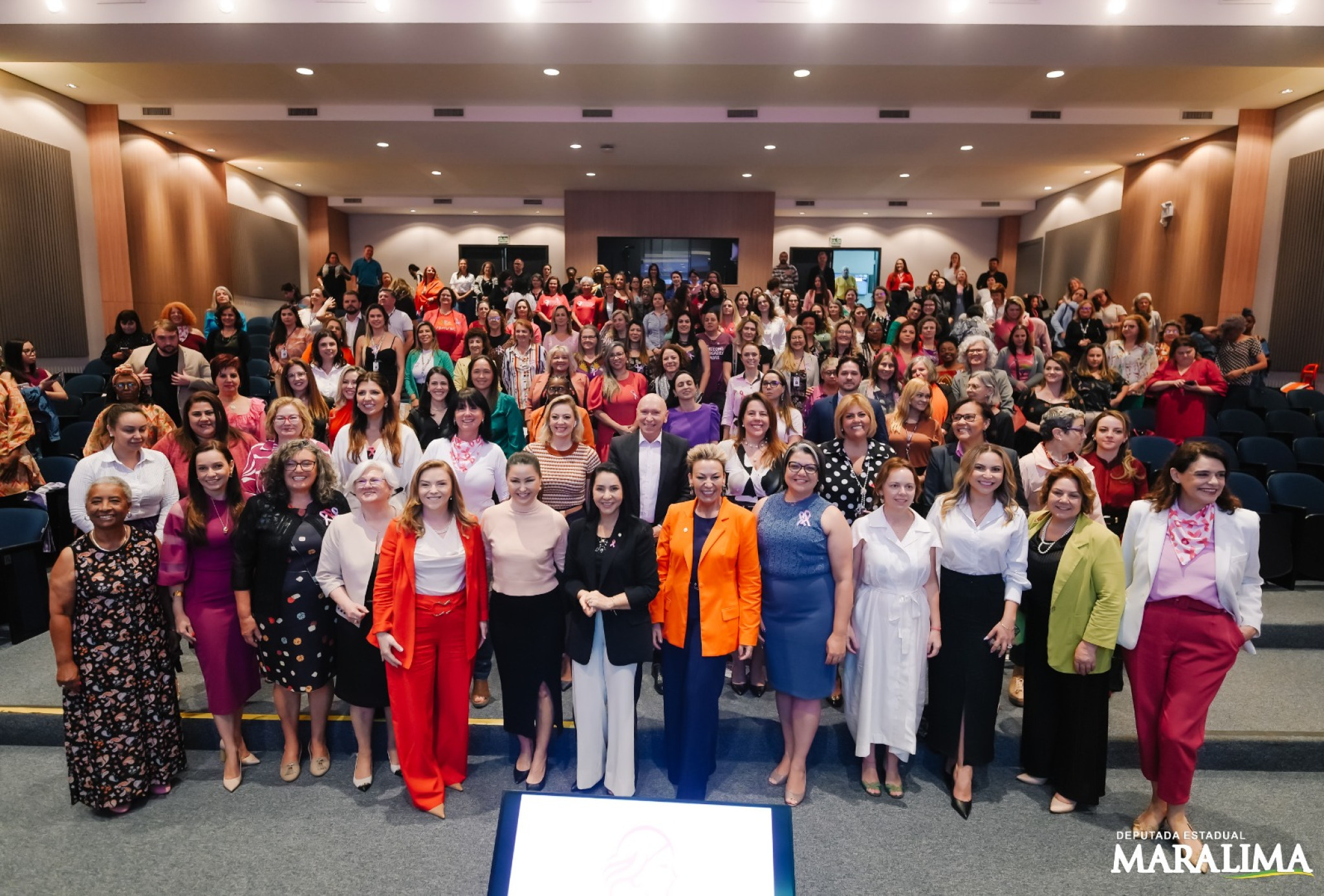 Deputadas participam da diplomação das novas Conselheiras da Mulher do Paraná