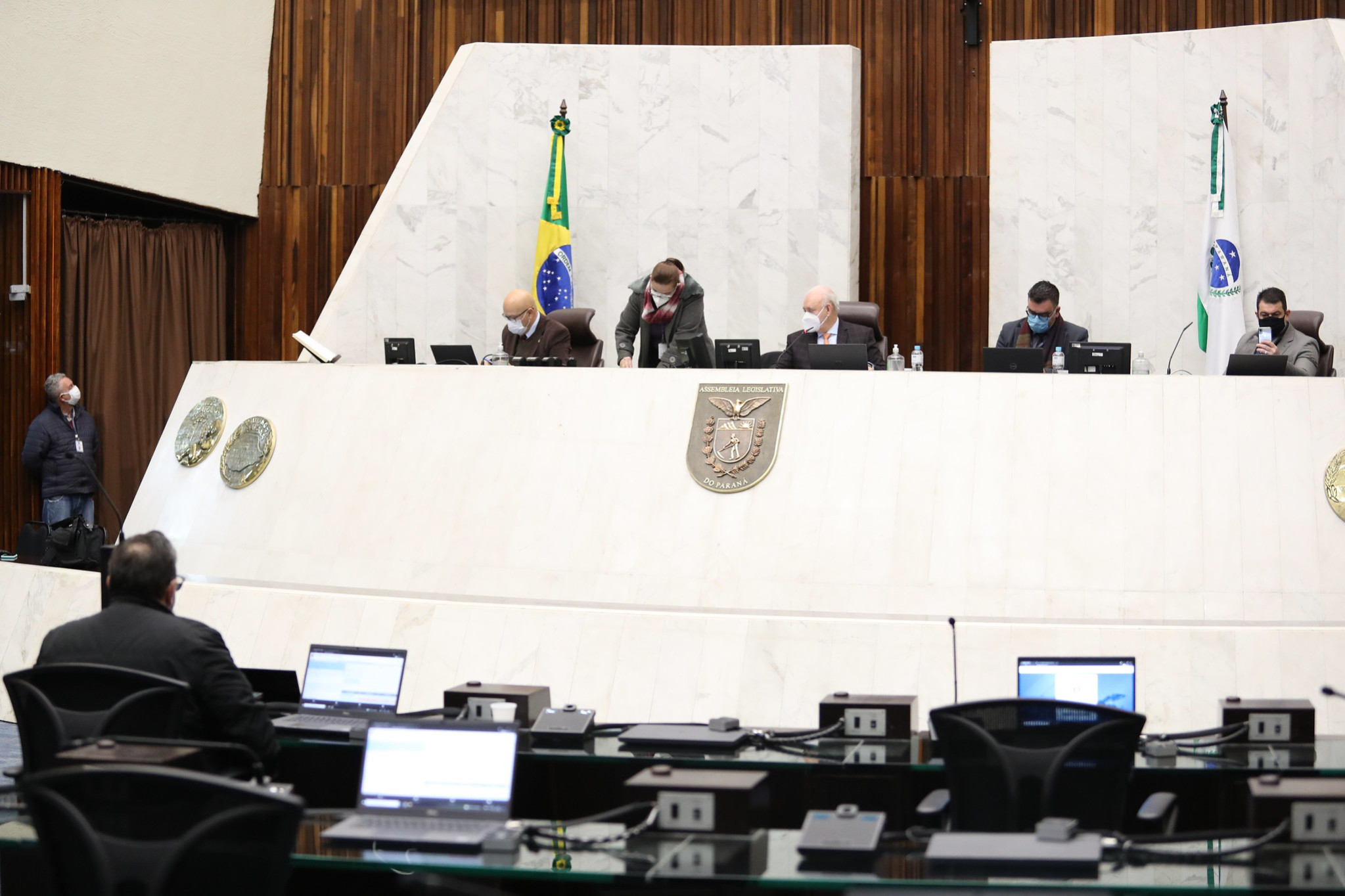 Segue para sanção projeto que isenta de contribuição os militares com moléstias graves