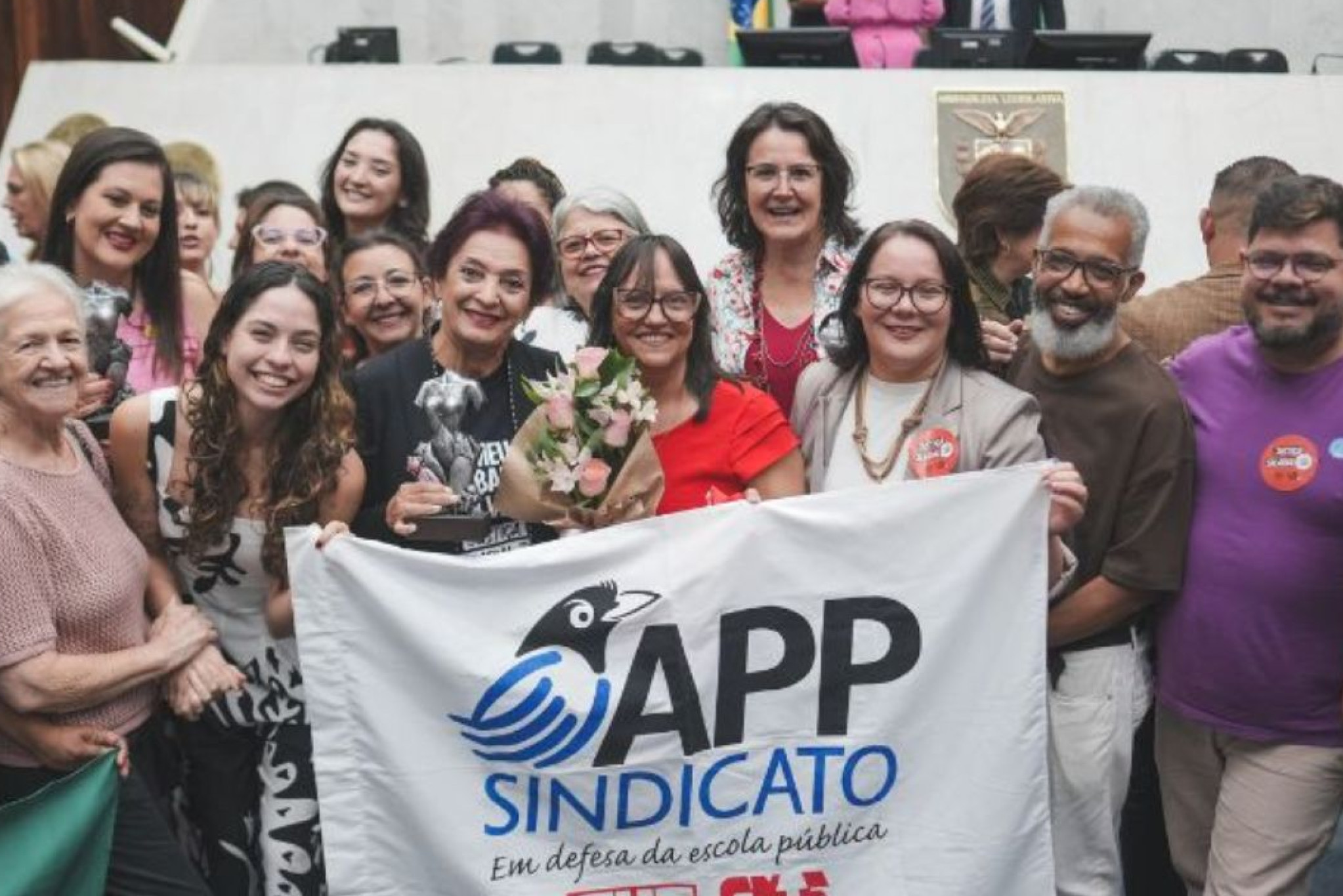Deputada Ana Júlia (PT) destaca os 79 anos da APP-Sindicato e reforça defesa da educação pública