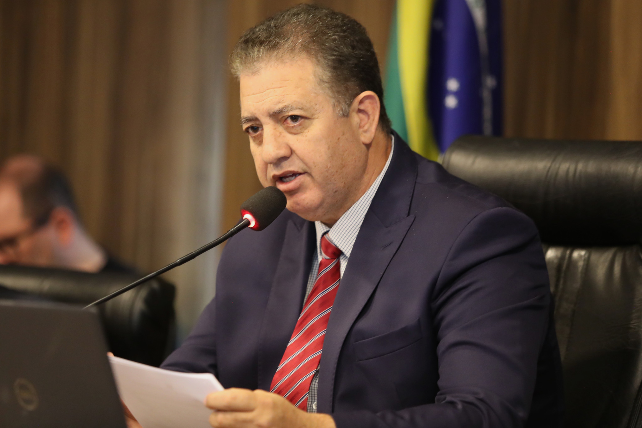 Deputado Cobra Repórter (PSD) apresenta projeto para prevenir uso de cigarros eletrônicos nas escolas do Paraná