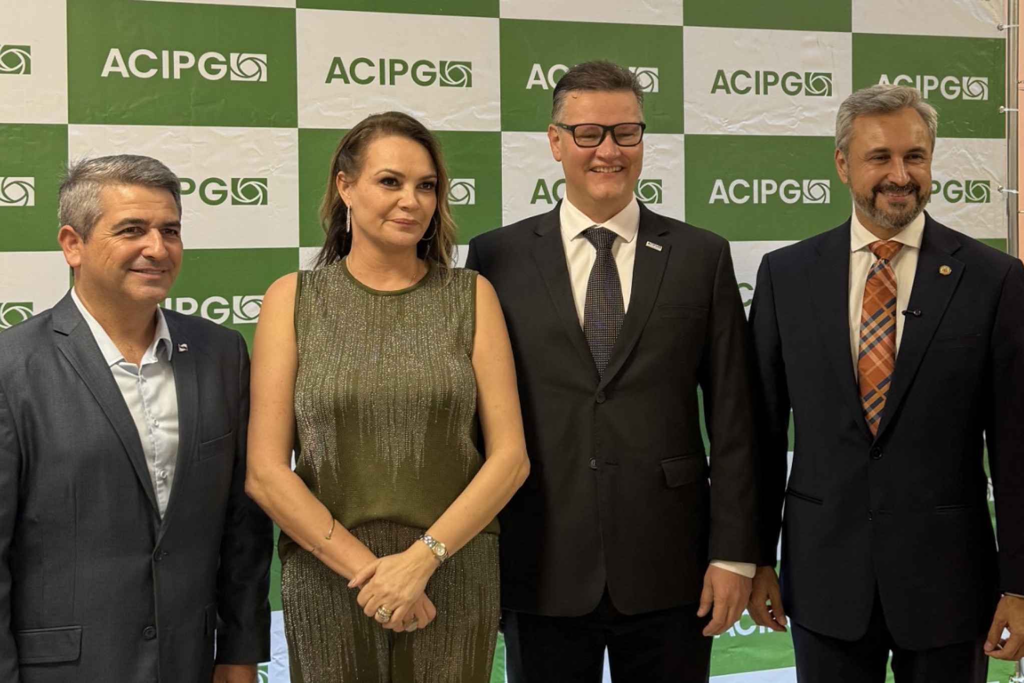 “Ponta Grossa é um dos motores econômicos do Paraná”, diz deputado Fabio Oliveira (Novo) na posse da nova diretoria da ACIPG