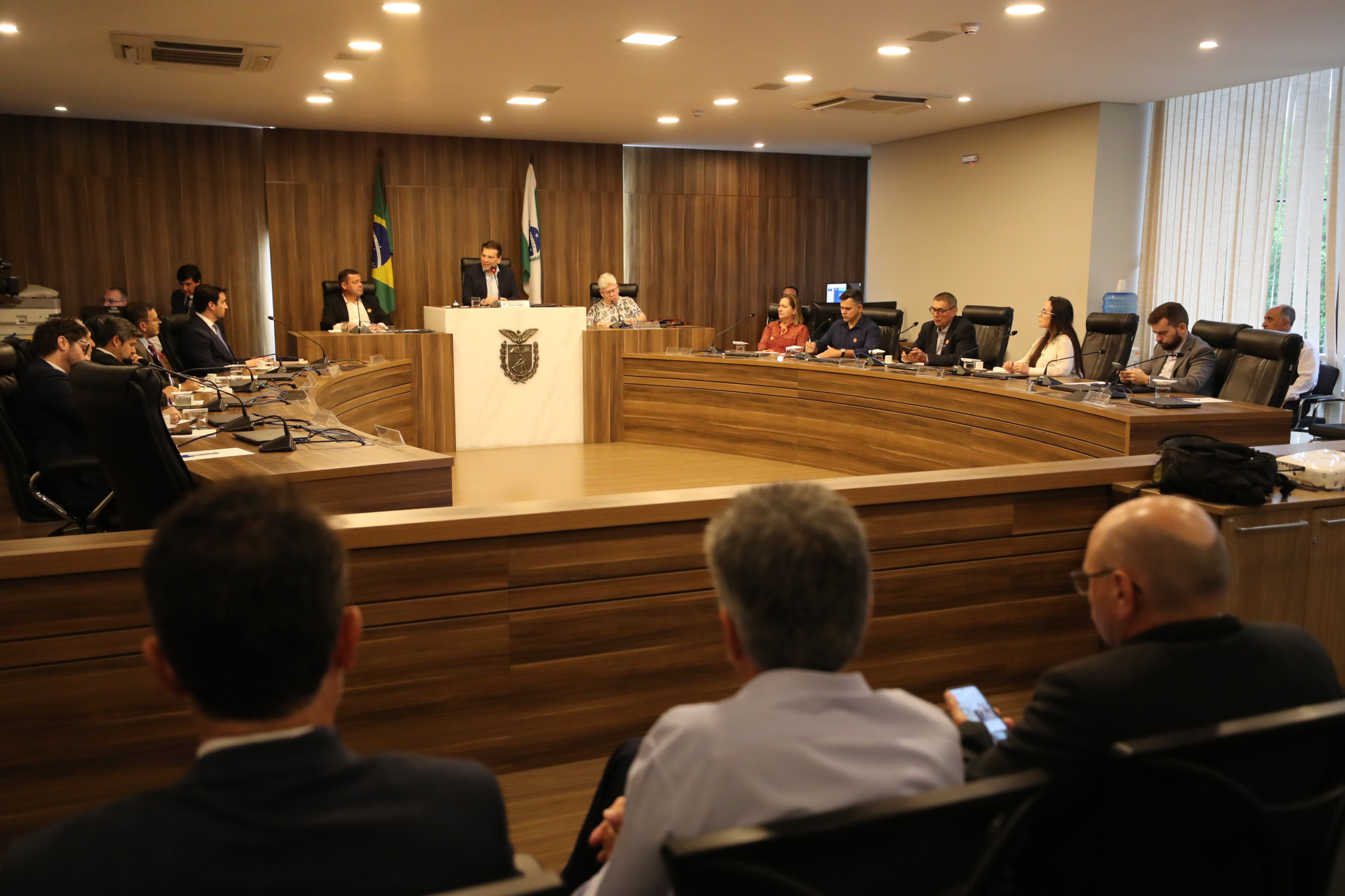 Assembleia Legislativa discute implantação do Procon Municipal de Curitiba e ampliação da proteção ao consumidor