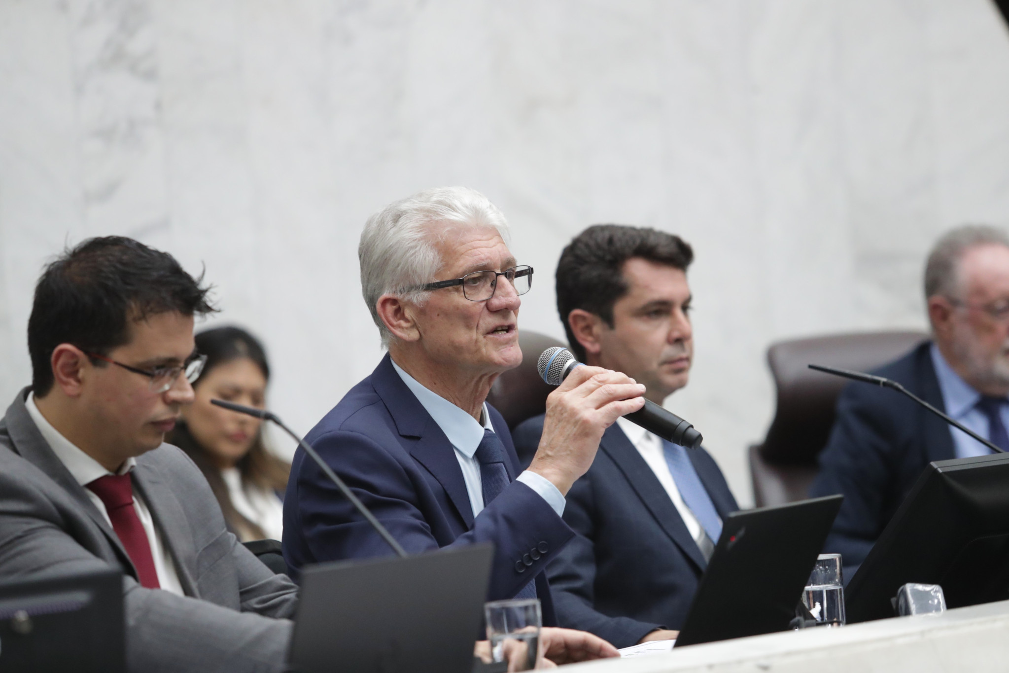 Dados apresentados na Assembleia indicam valor histórico em investimentos liquidados no Paraná