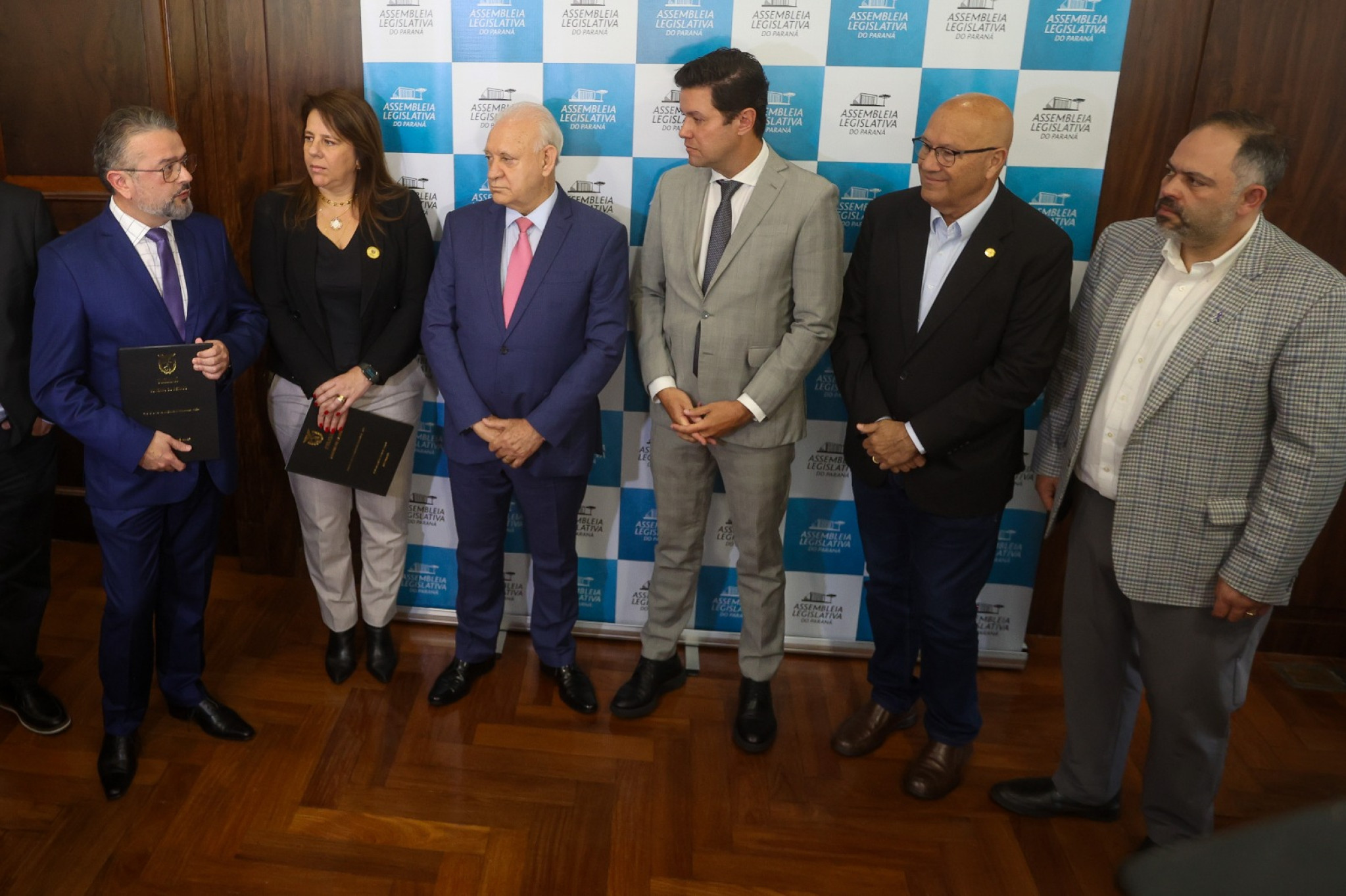 Deputado Luiz Claudio Romanelli (PSD) destaca participação popular na construção do orçamento do Paraná