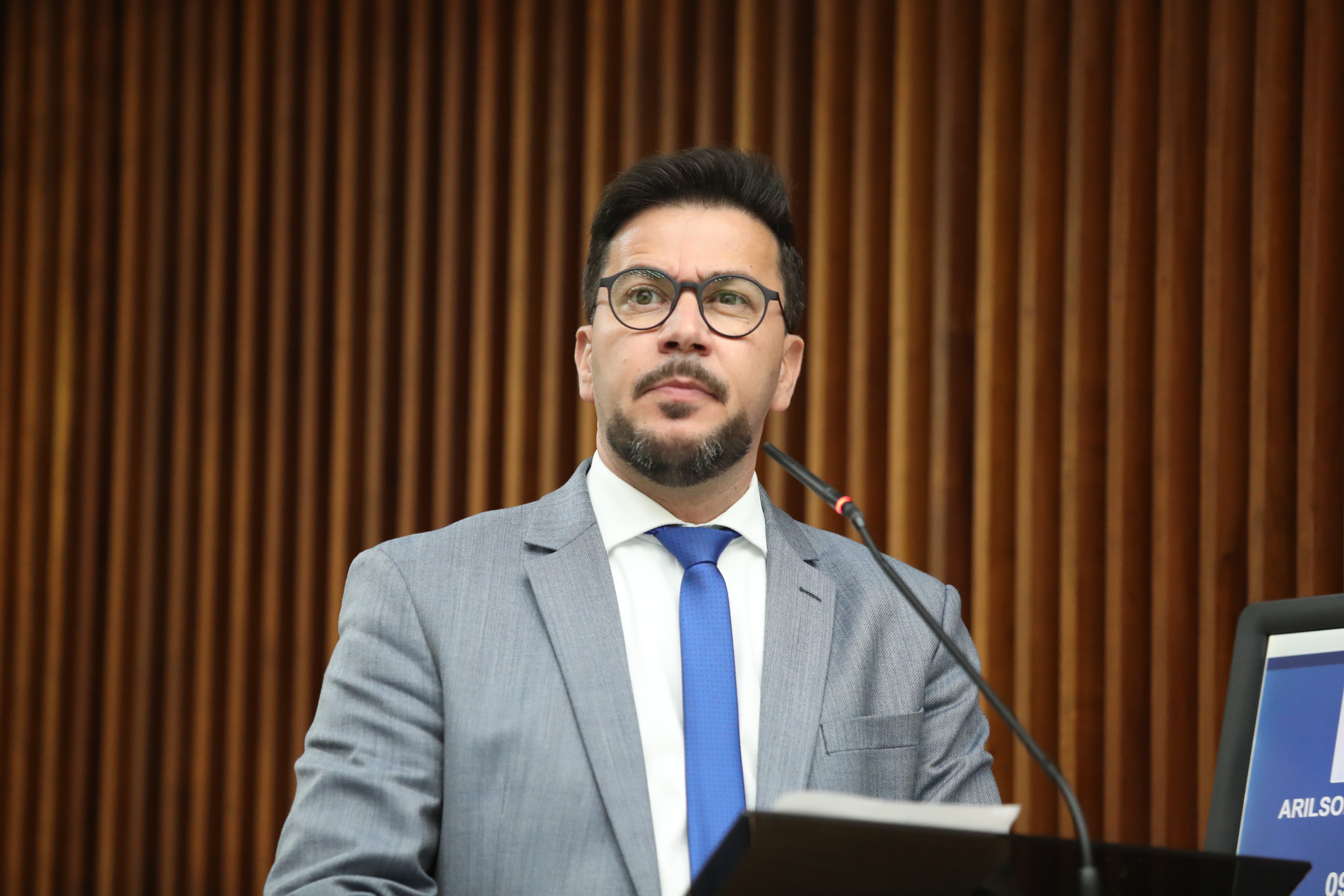 Projeto de lei visa garantir o direito à desconexão de servidores públicos