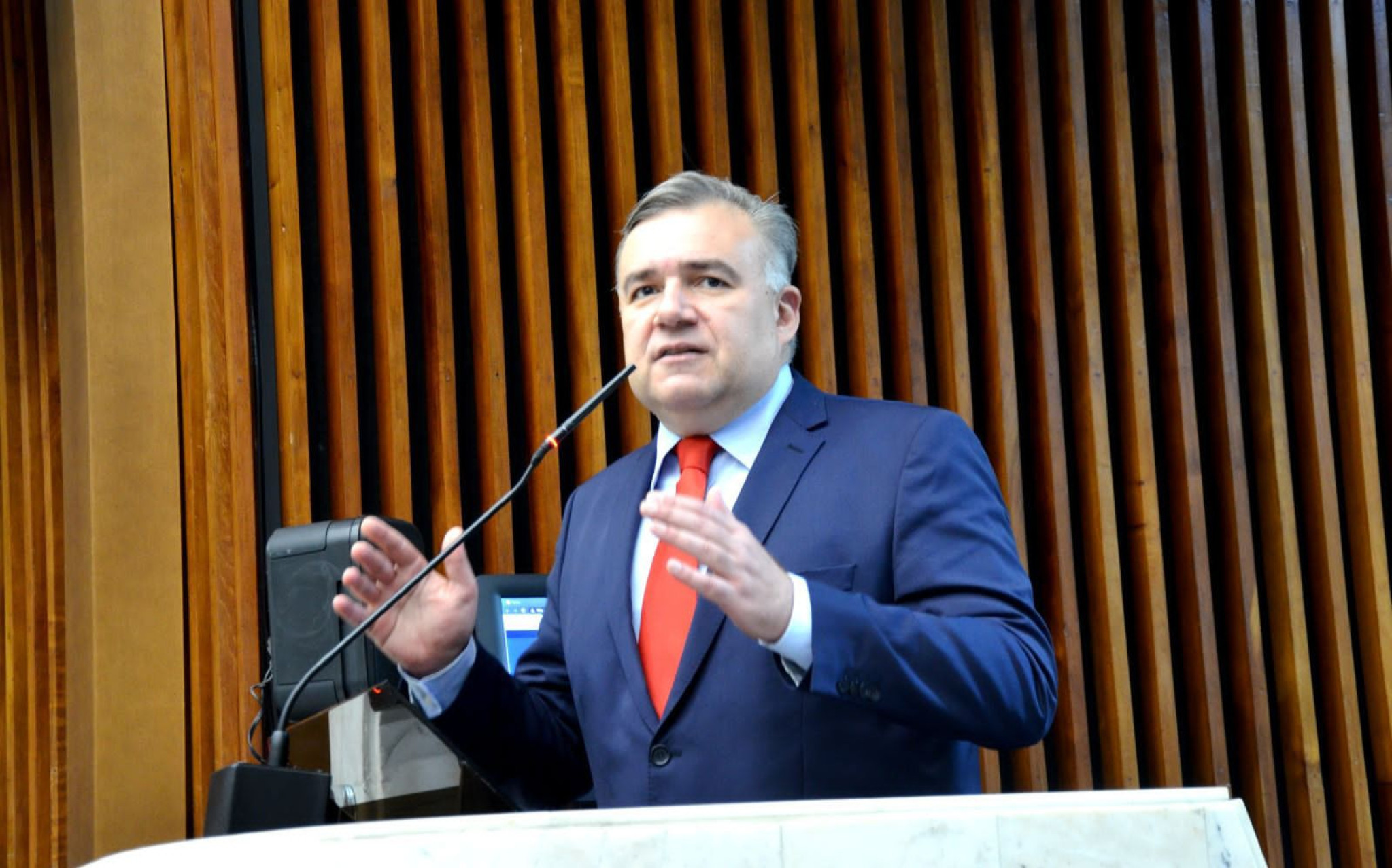 Em apoio ao povo judeu, deputado Ney Leprevost (União) protocola moção de desagravo às declarações do presidente da República