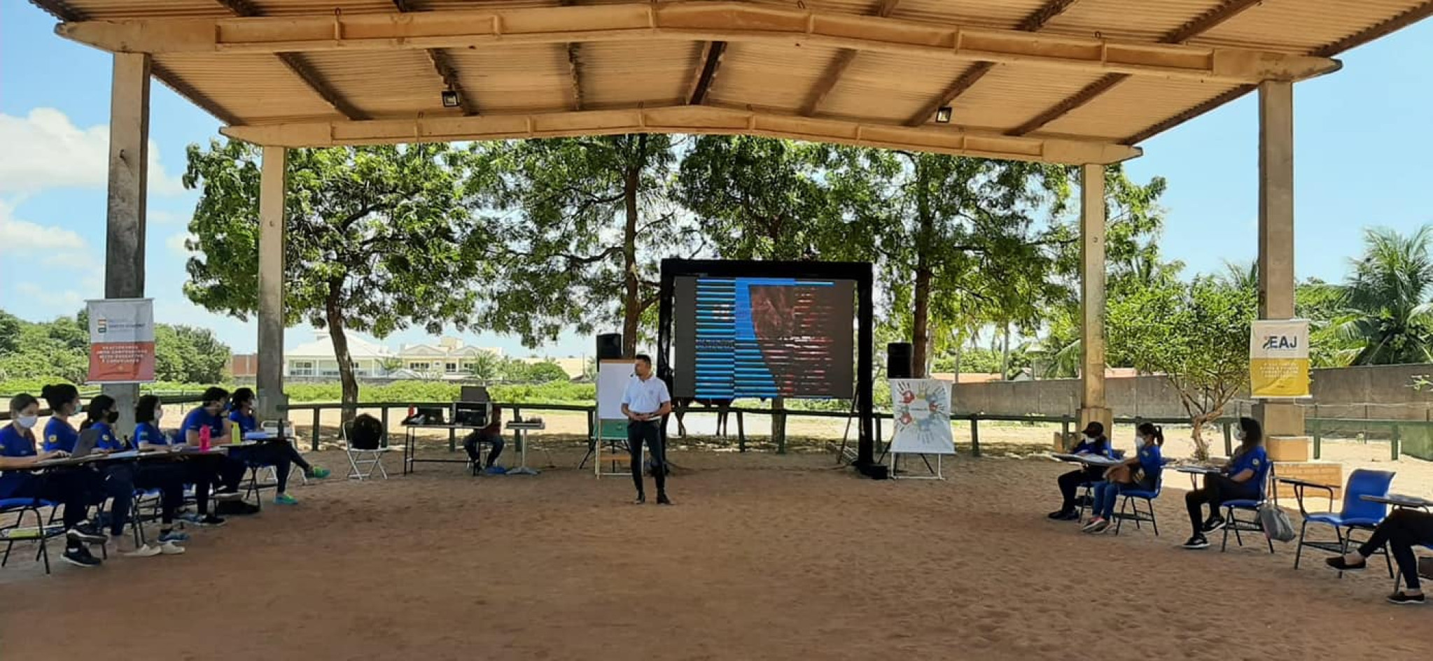 Projeto concede o título de Utilidade Pública à associação que realiza terapias com cavalos