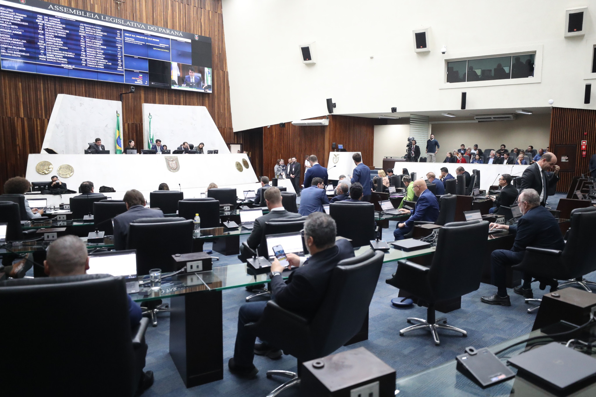 Assembleia Legislativa aprova projeto que prevê perdão de dívidas de até R$ 7 mil da casa própria