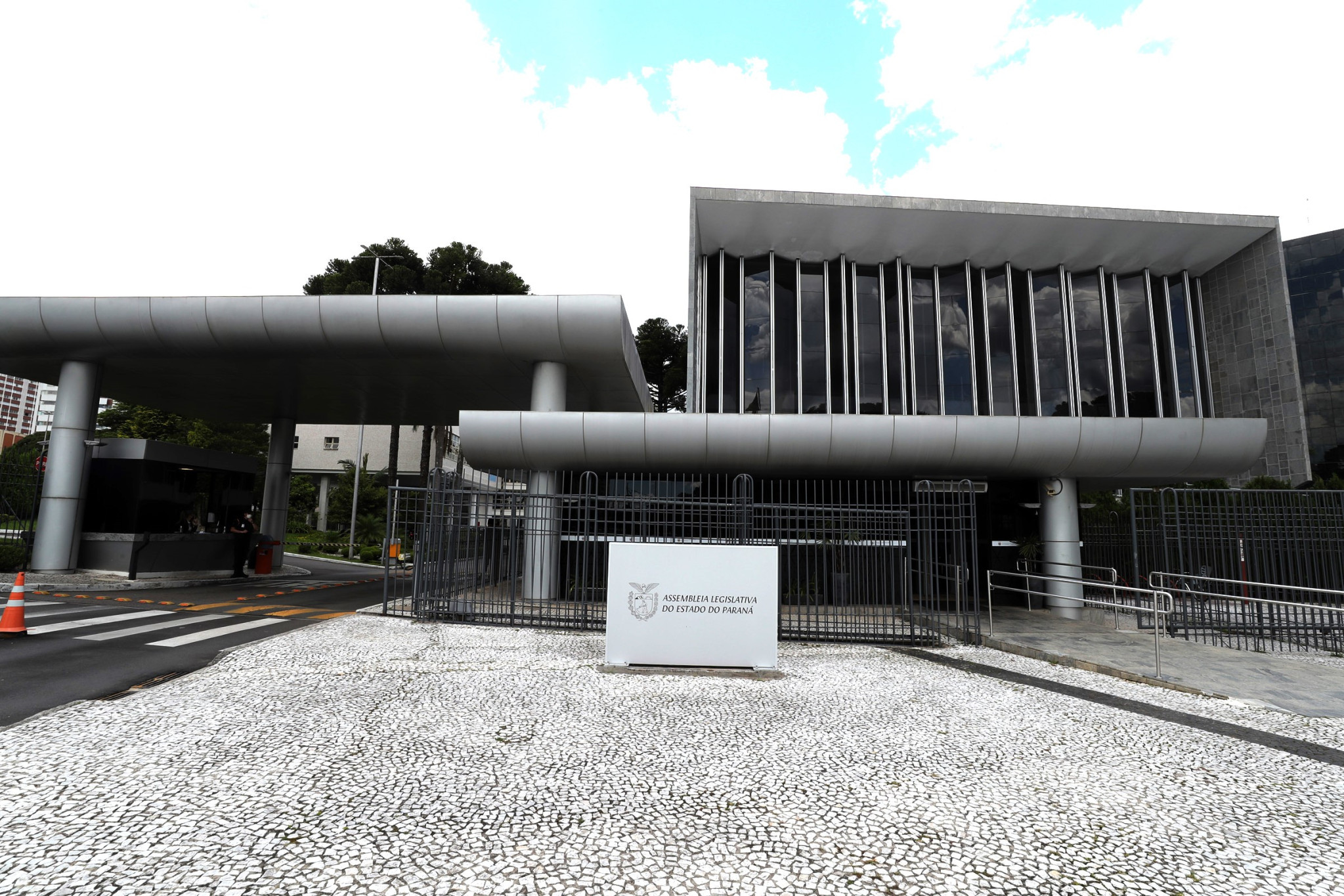 Dia Mundial do Autismo mobiliza diversas ações de conscientização no Parlamento