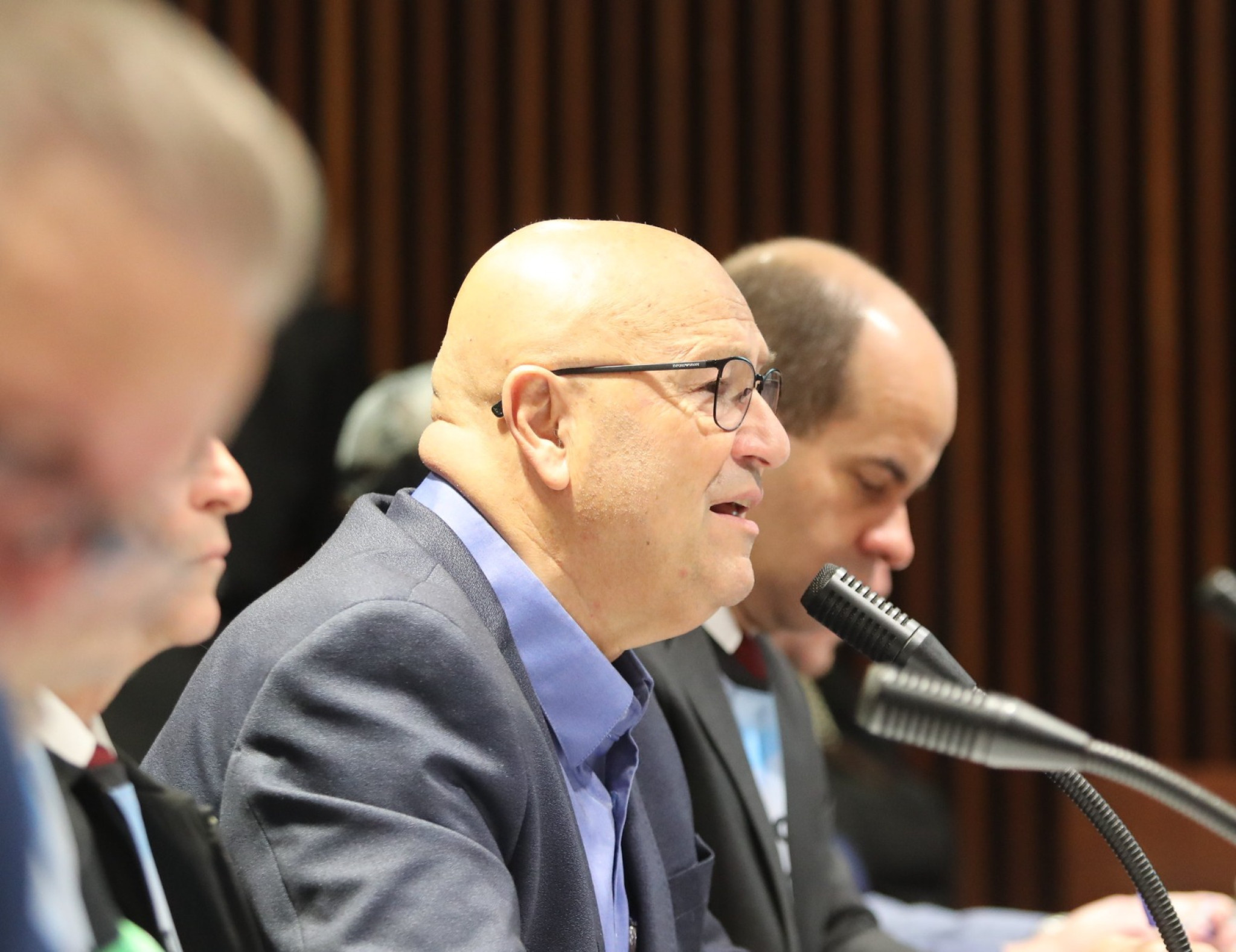 Luiz Claudio Romanelli (PSD) questiona abandono de praças de pedágio e rodovias federais