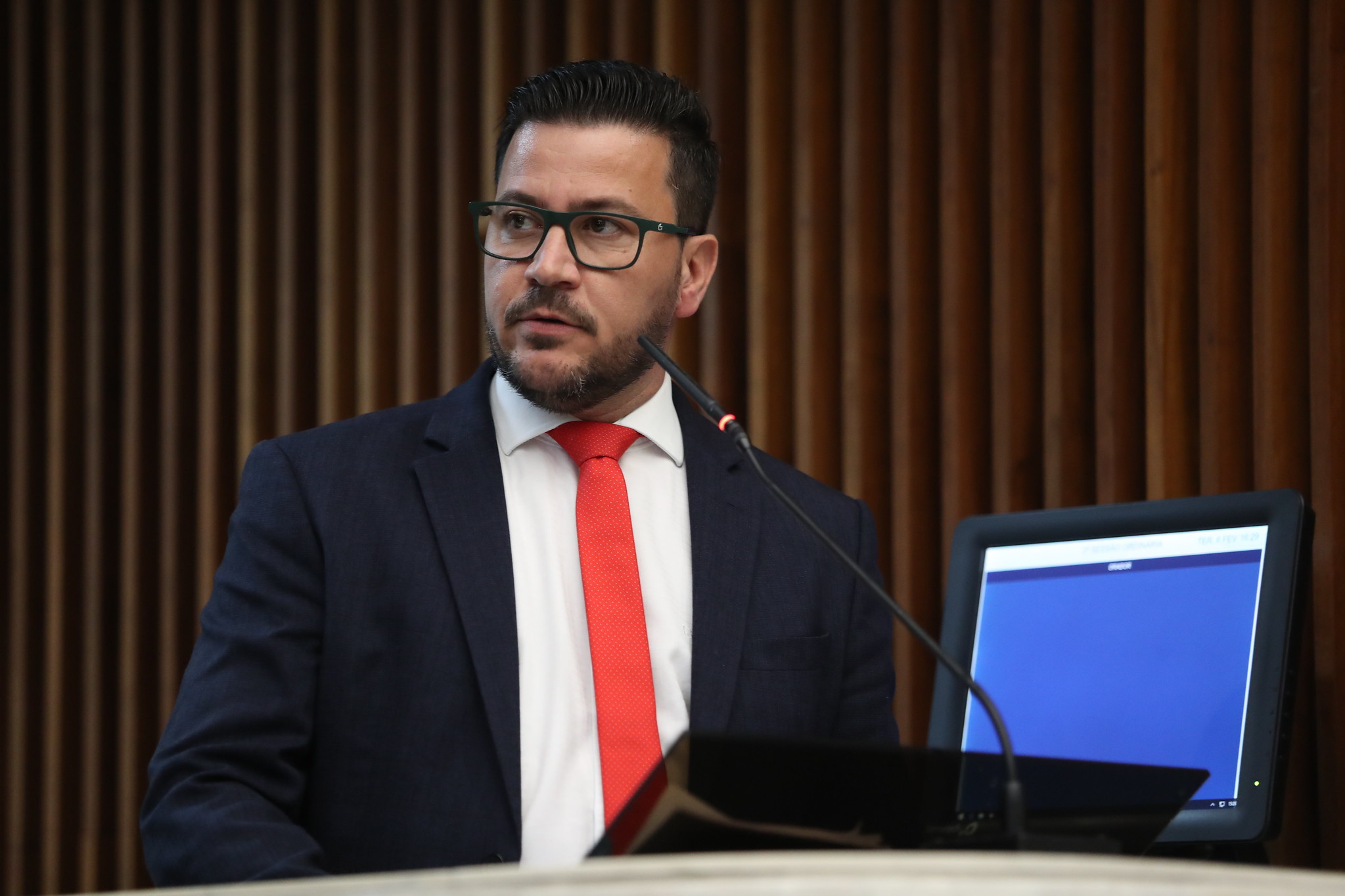 Deputado Arilson Chiorato (PT) protocola projeto que pede revogação do título de “Cidadão Honorário” dado ao ex-presidente Jair Bolsonaro