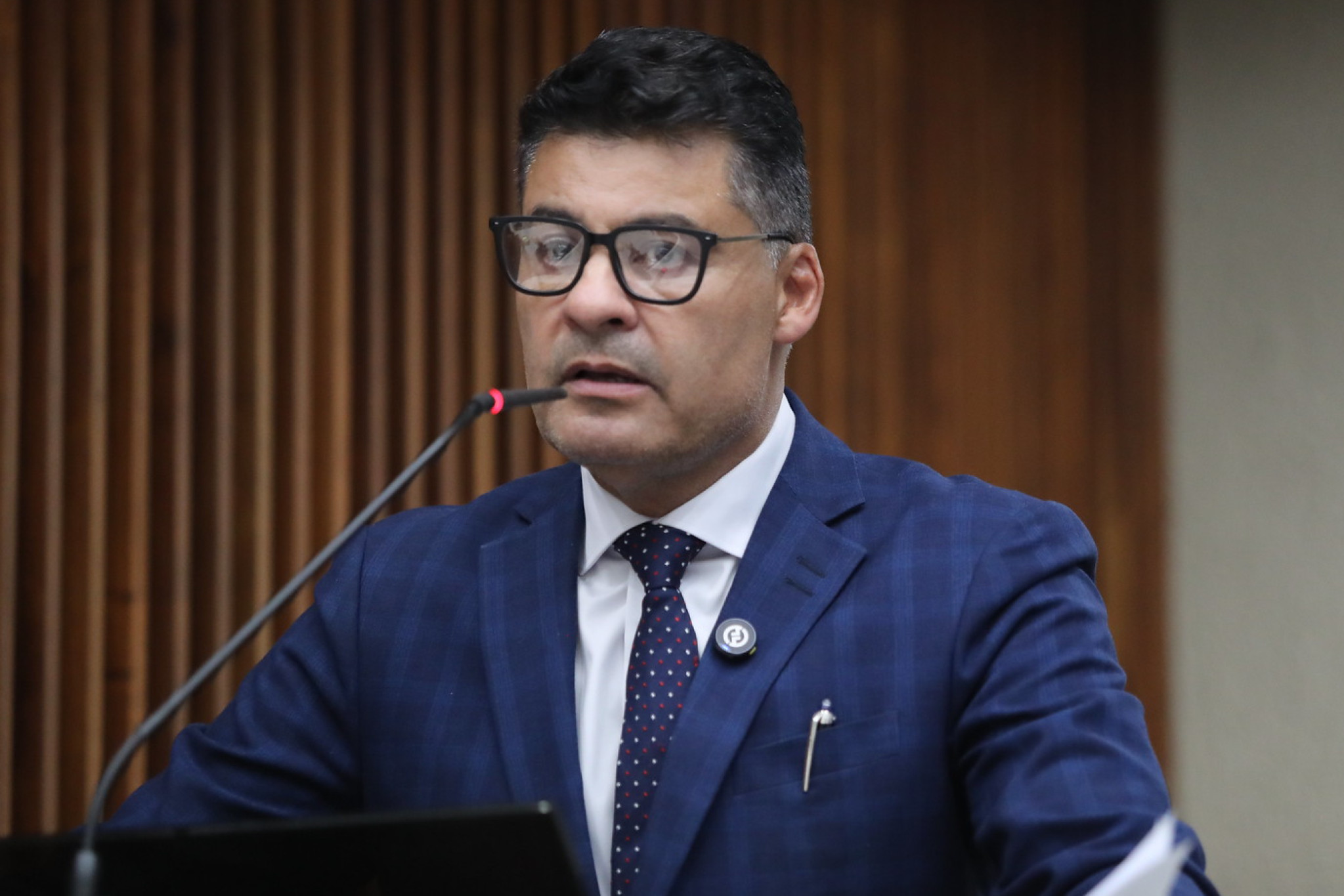 Deputado Marcelo Rangel (PSD) protocola requerimentos sobre contratos da Fiep e apoio à investigação envolvendo o Banco Master