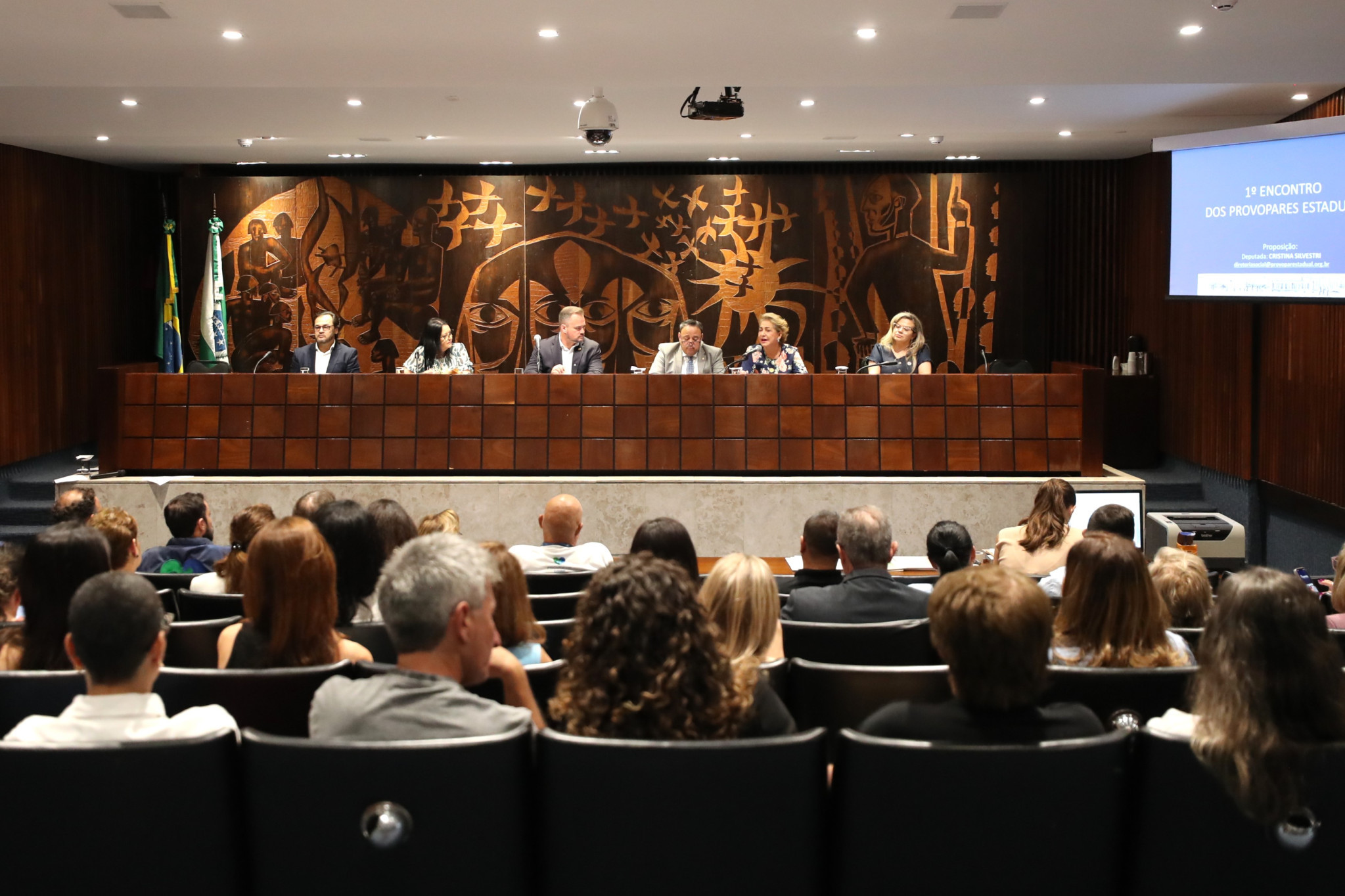 Provopar celebra 41 anos com encontro realizado na Assembleia Legislativa do Paraná
