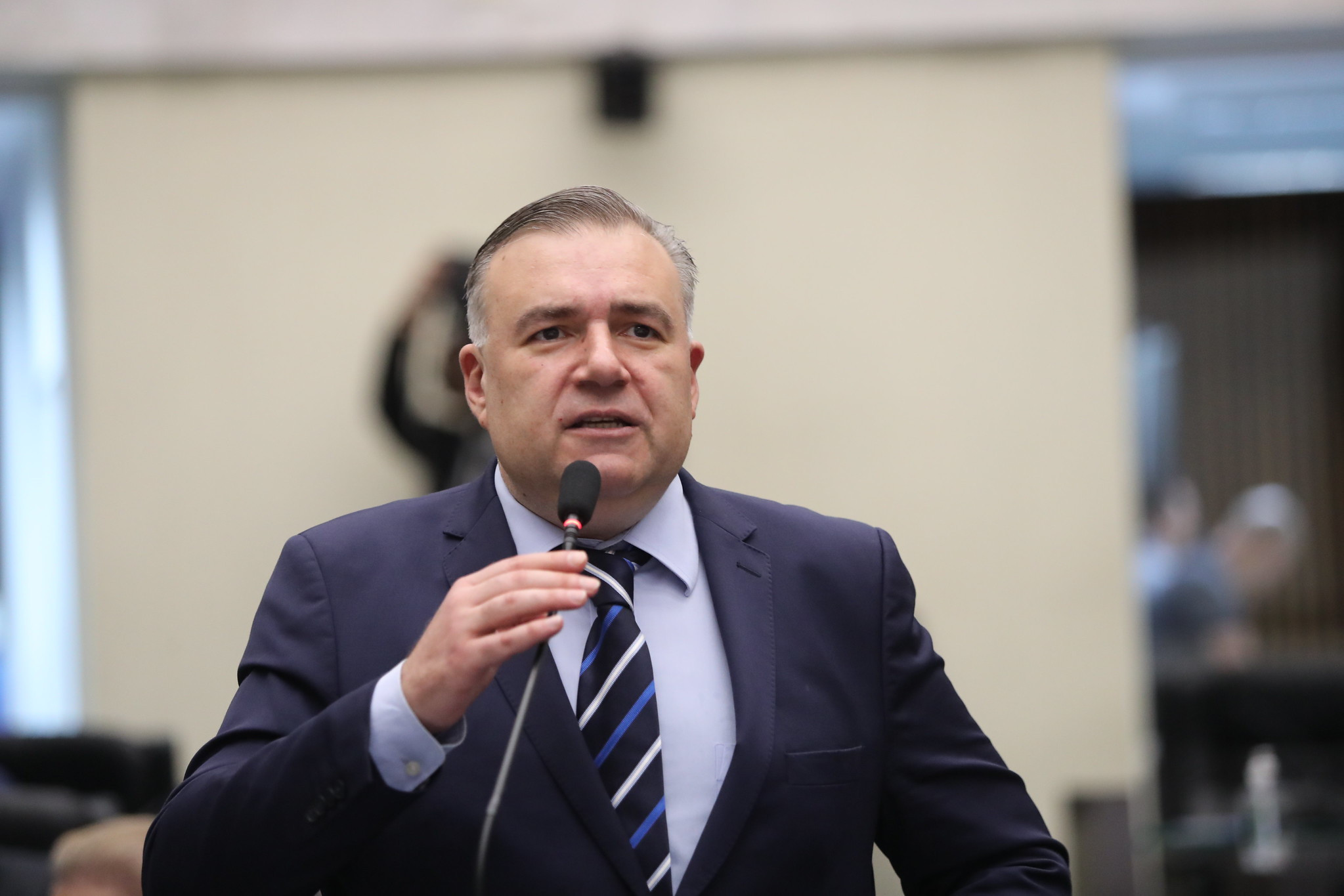 Deputado Ney Leprevost (União) apresenta projeto de lei para acabar com desperdício de medicamentos