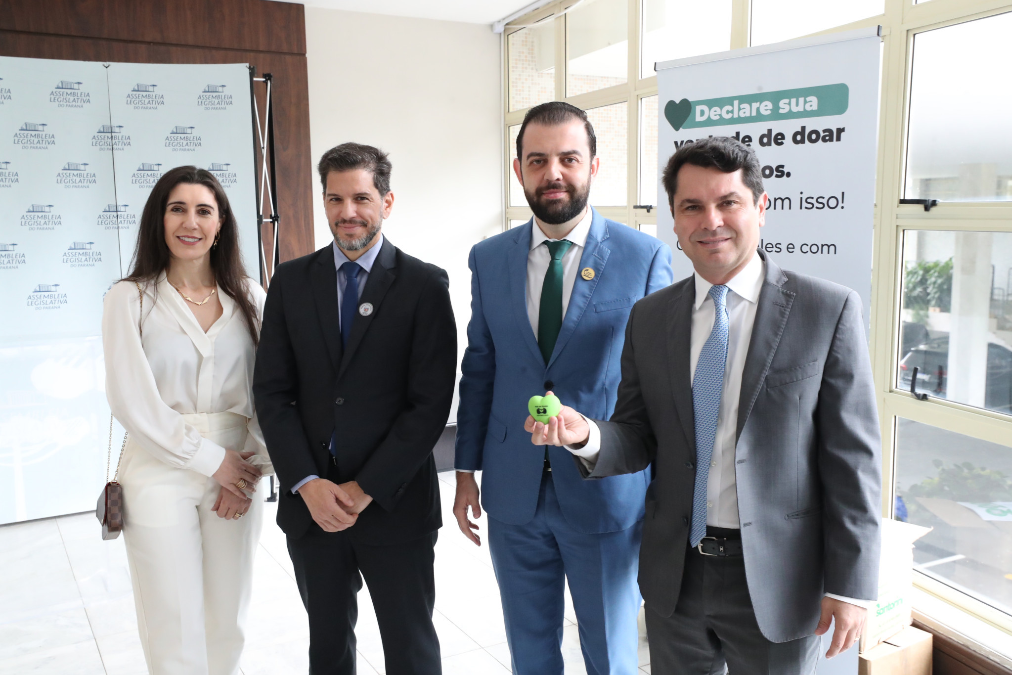 Cartorários dão início a mutirão de doação eletrônica de órgãos na Assembleia Legislativa do Paraná