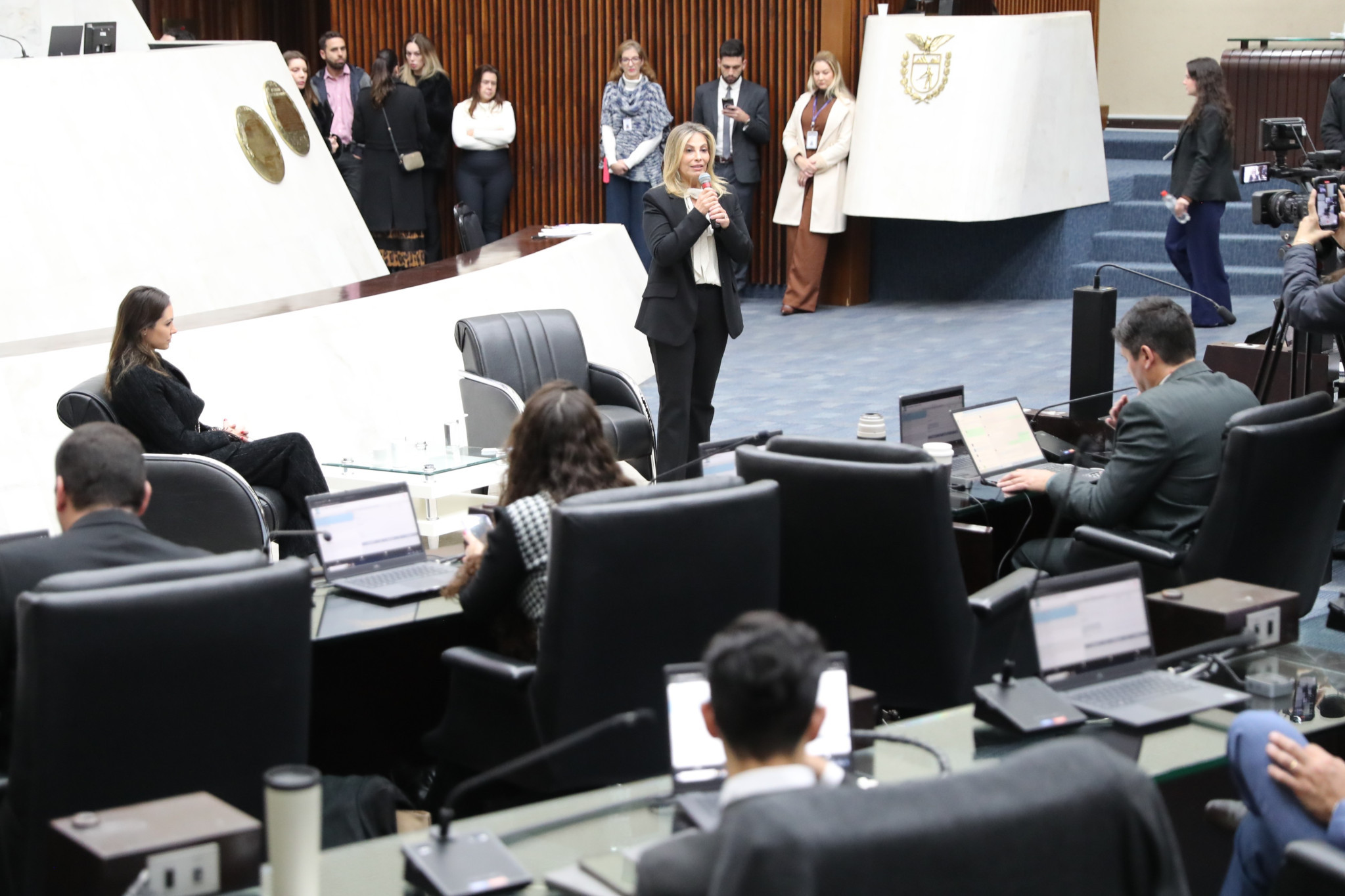 Ex-governadores do Paraná participam de bate-papo com deputados universitários