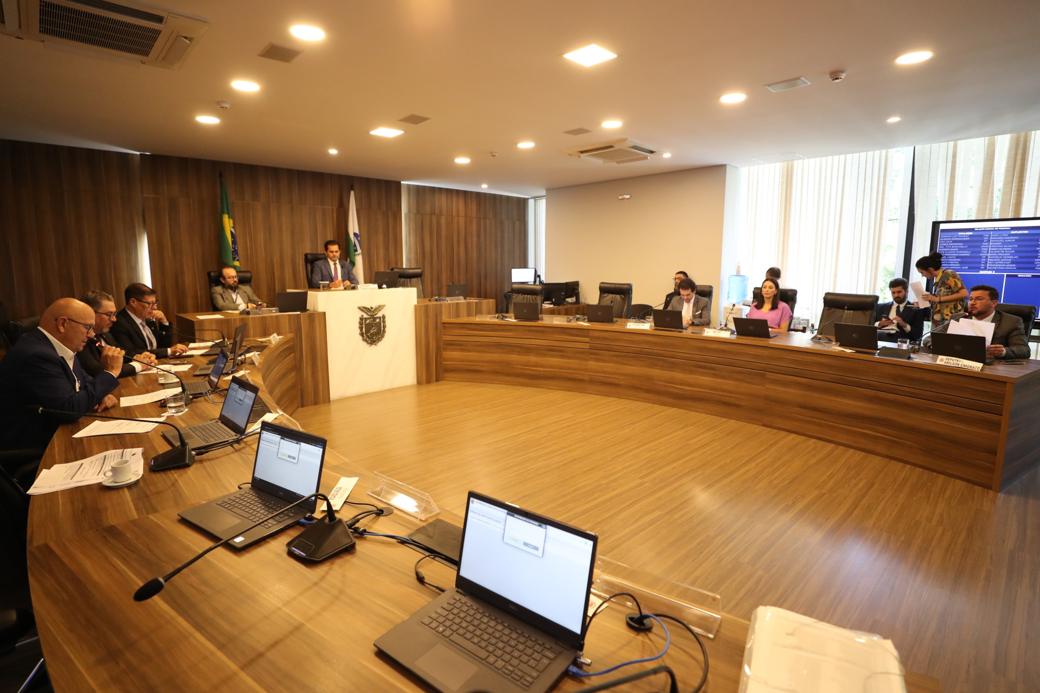 Projetos de segurança pública e previdência avançam na Comissão de Finanças e Tributação