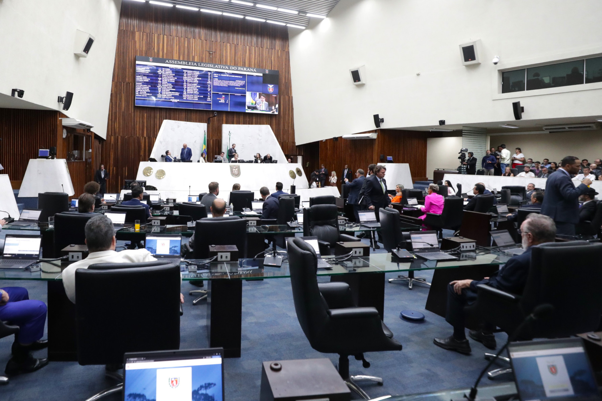 Após alterações no Regimento Interno, parlamentares retomam votações em Plenário com mais celeridade