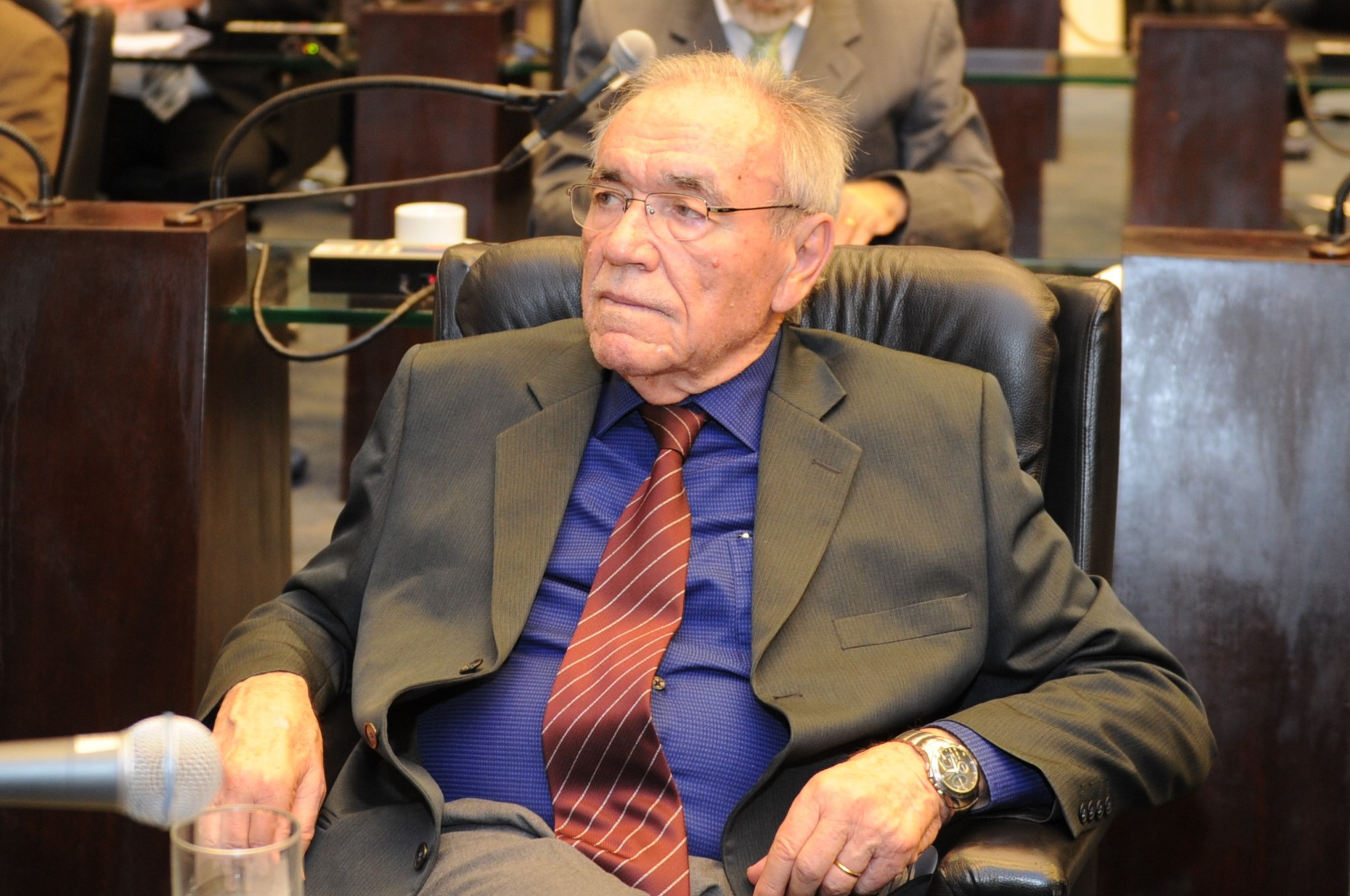 Deputados lamentam a perda do ex-deputado Duílio Genari