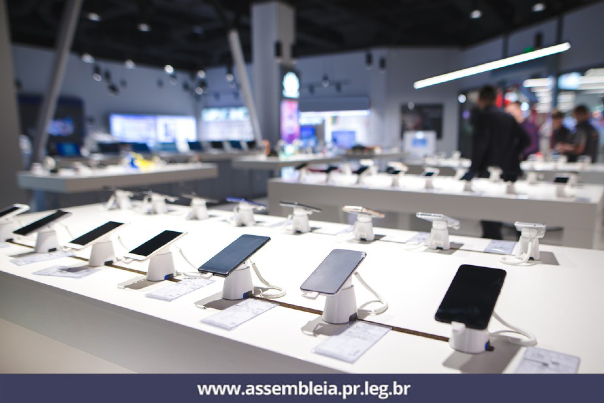 Consumidor antigo tem direito aos mesmos benefícios de novos clientes
