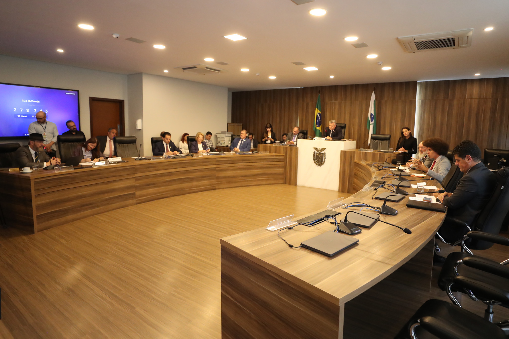 Conselho de Ética da Assembleia adverte deputado Renato Freitas (PT) e analisa outras duas representações; parlamentar pode recorrer