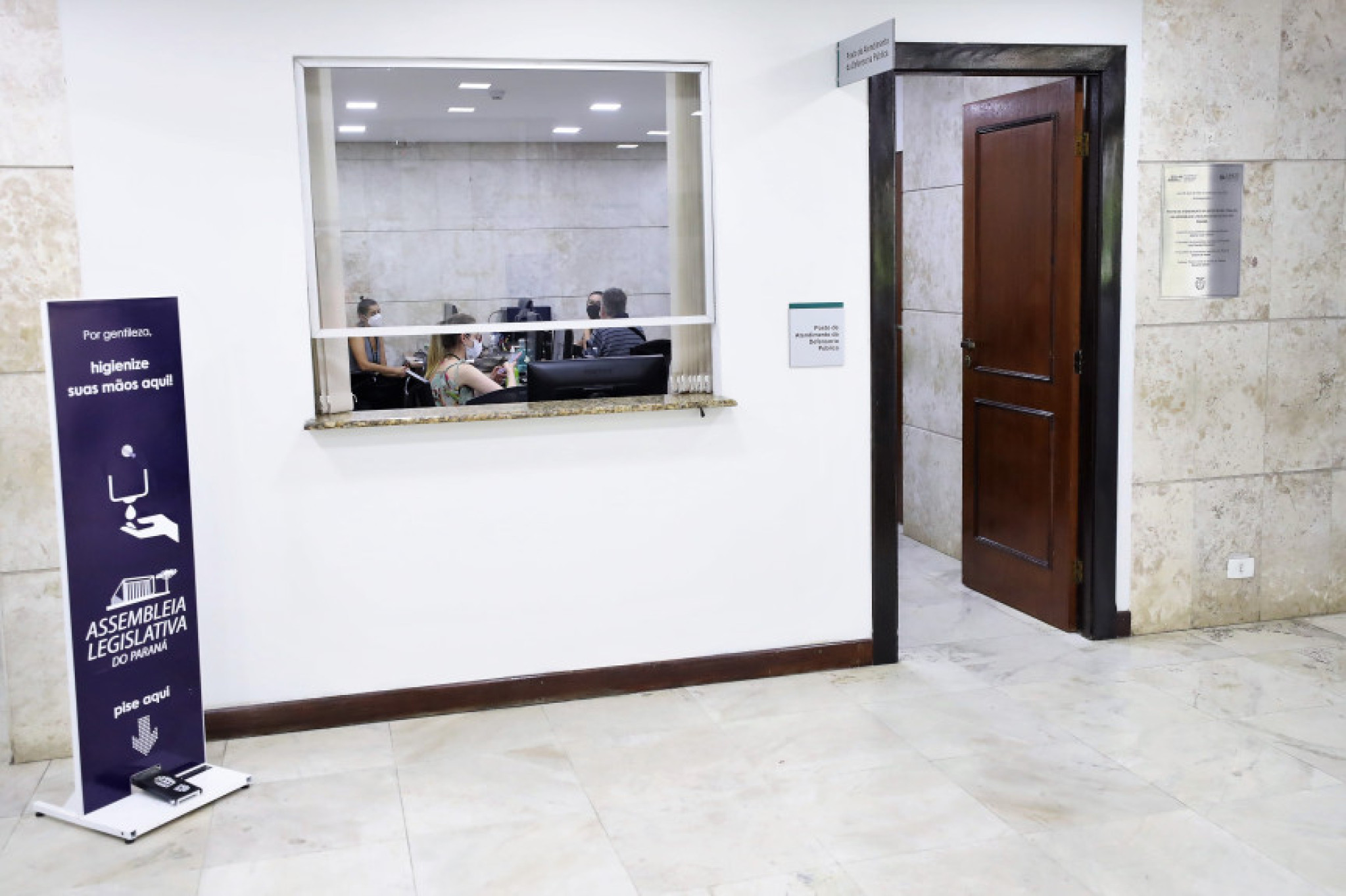 Posto da Defensoria Pública na Assembleia Legislativa desloca equipe para atender o município de Bandeirantes