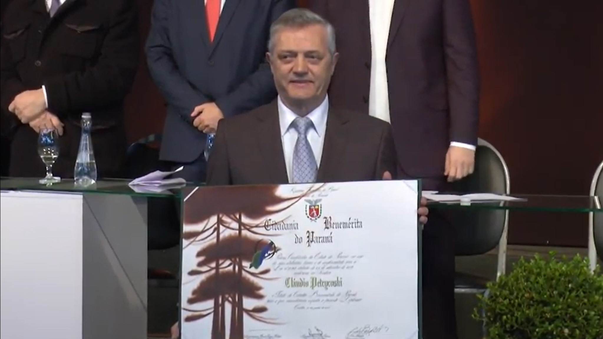 Mesa Executiva emite nota de pesar pelo falecimento de Claudio Petrycoski