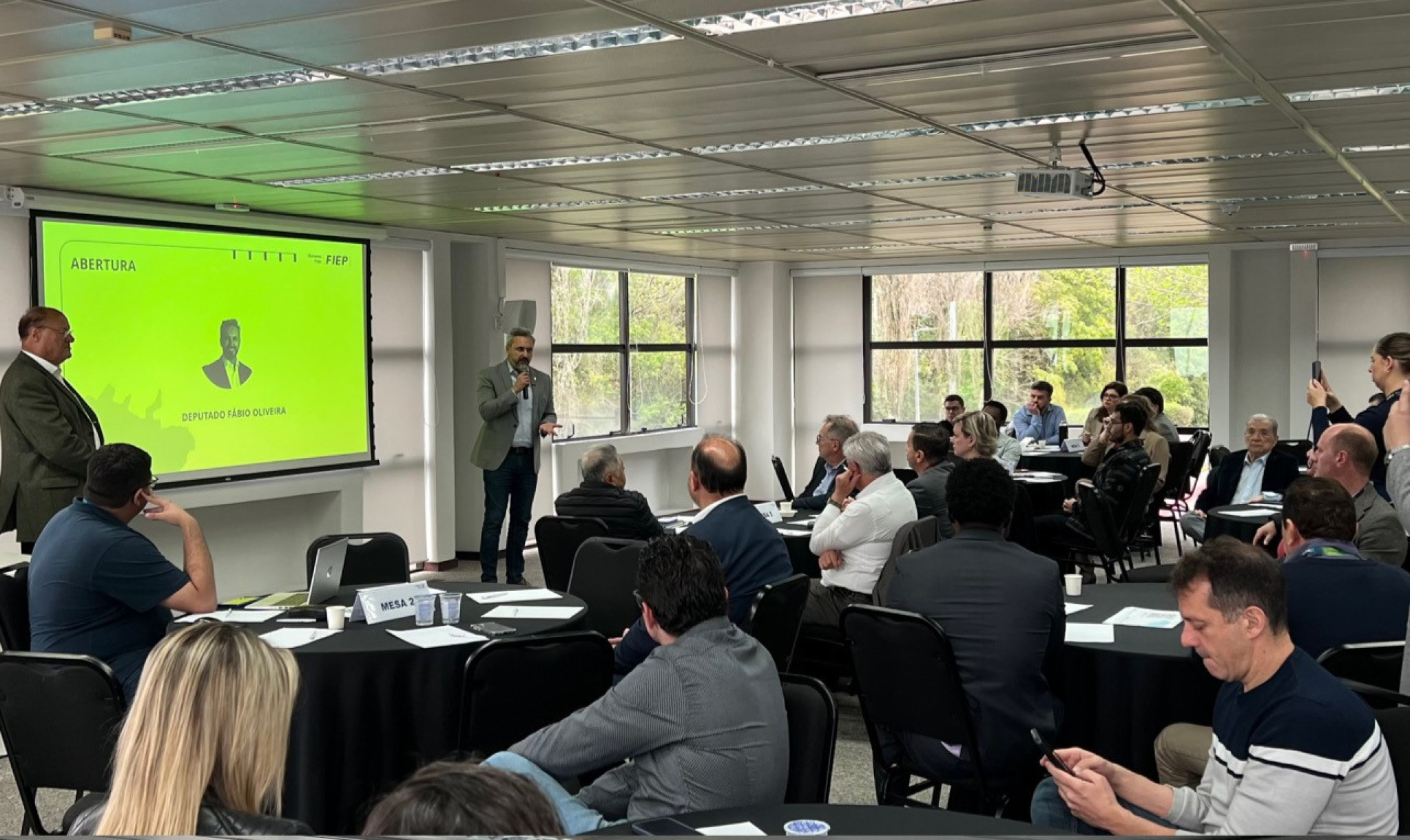 Em evento da FIEP, deputado Fábio Oliveira (Podemos) destaca importância dos distritos industriais para a economia do Paraná